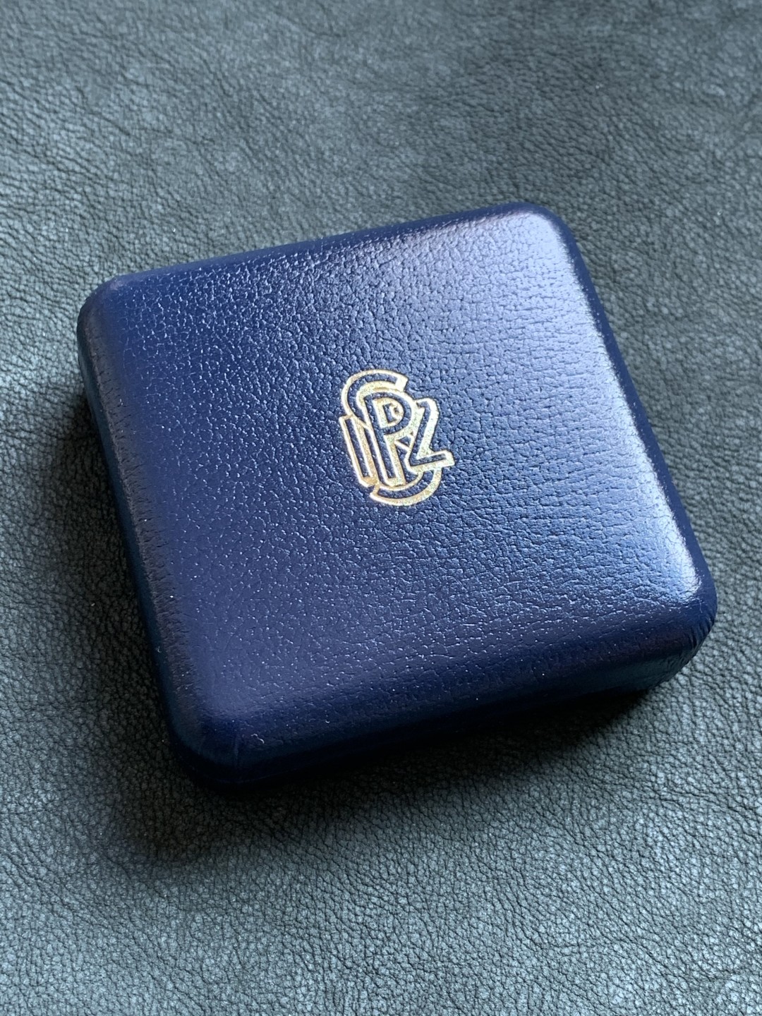 《竞宝斋》第140场-周日，周一，周四 3拍 (全场包邮) 意大利 1993年 “好的开始是成功的一半”罗马诗人 贺拉斯 1000里拉精制银币 原盒