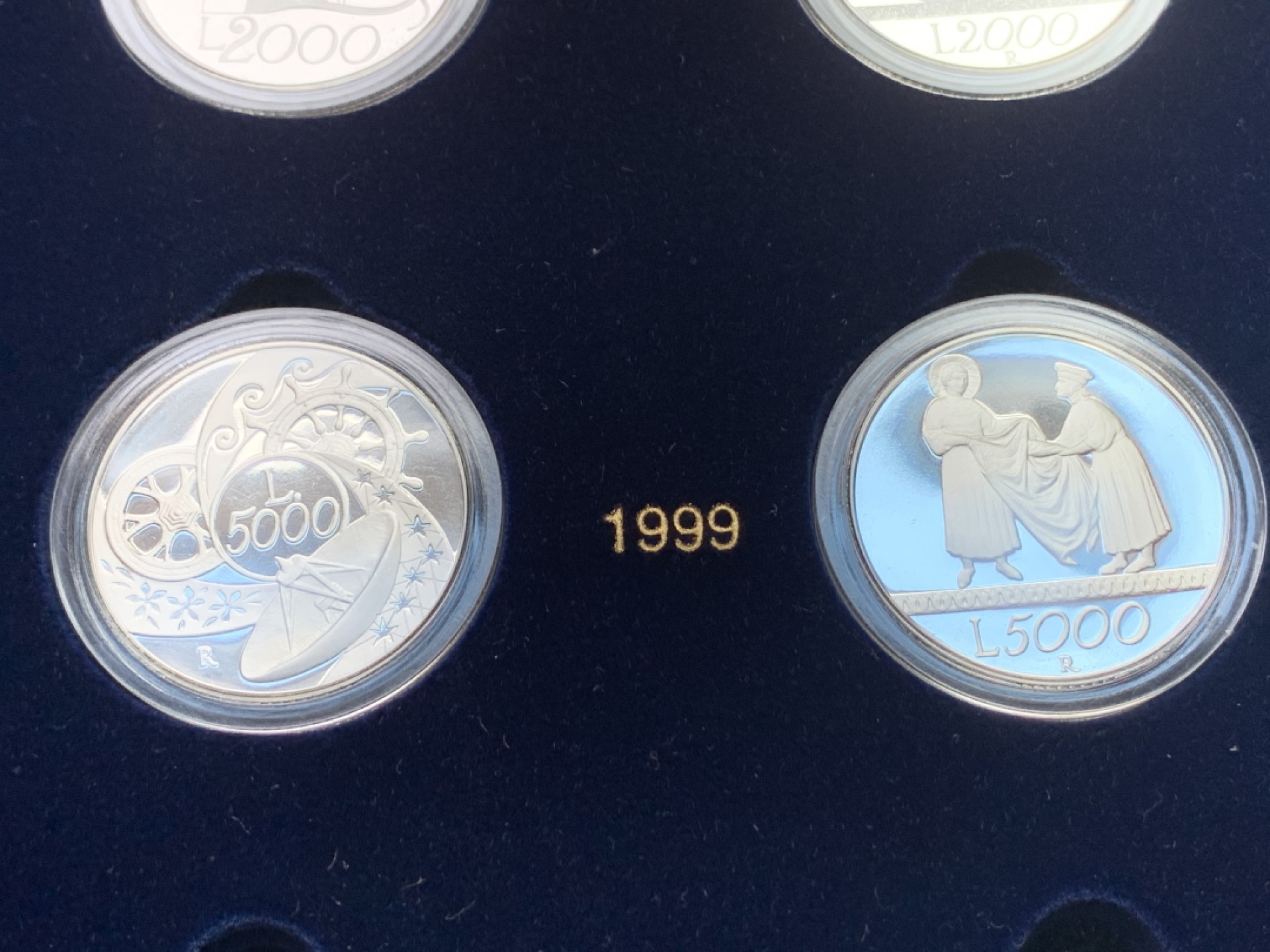 《竞宝斋》第140场-周日，周一，周四 3拍 (全场包邮) 精制版 原盒证书 意大利1998-2000年 千禧年六枚装 2000/5000/10000里拉 银币 完美品