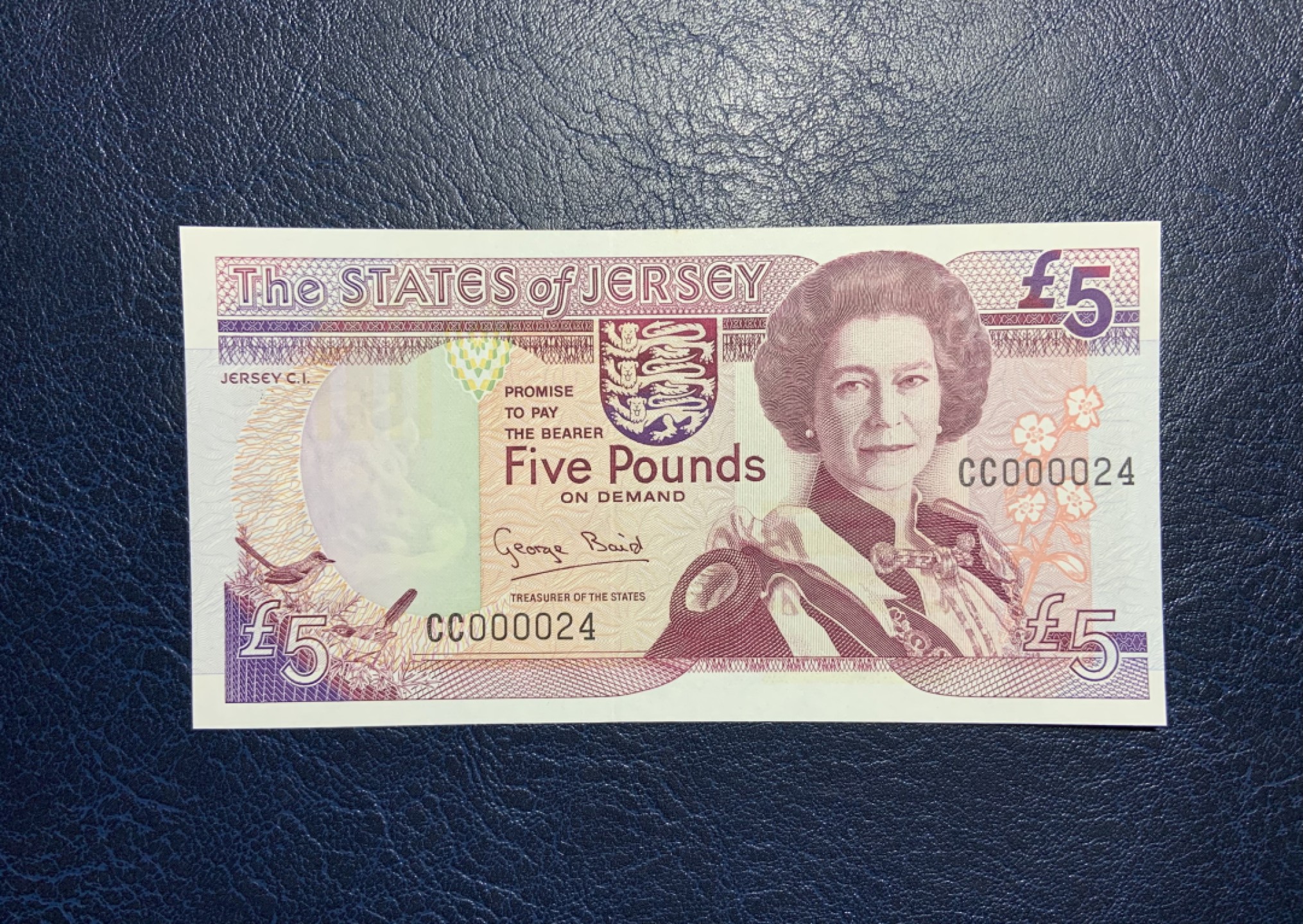收藏联盟Quantum Auction 第237期拍卖 泽西岛2000年5镑 品相UNC 小号24号