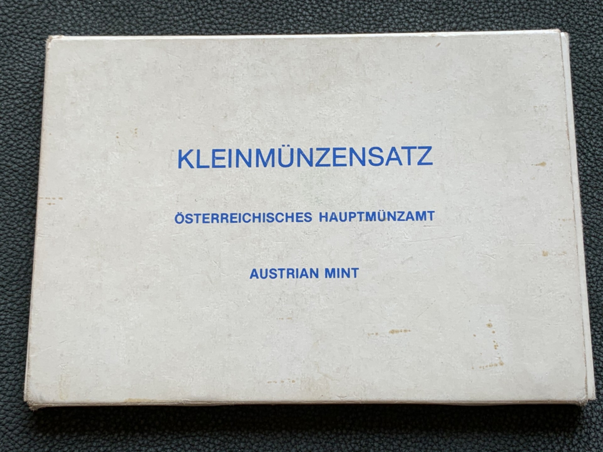 《竞宝斋》第140场-周日，周一，周四 3拍 (全场包邮) 奥地利 1988年 精制套币