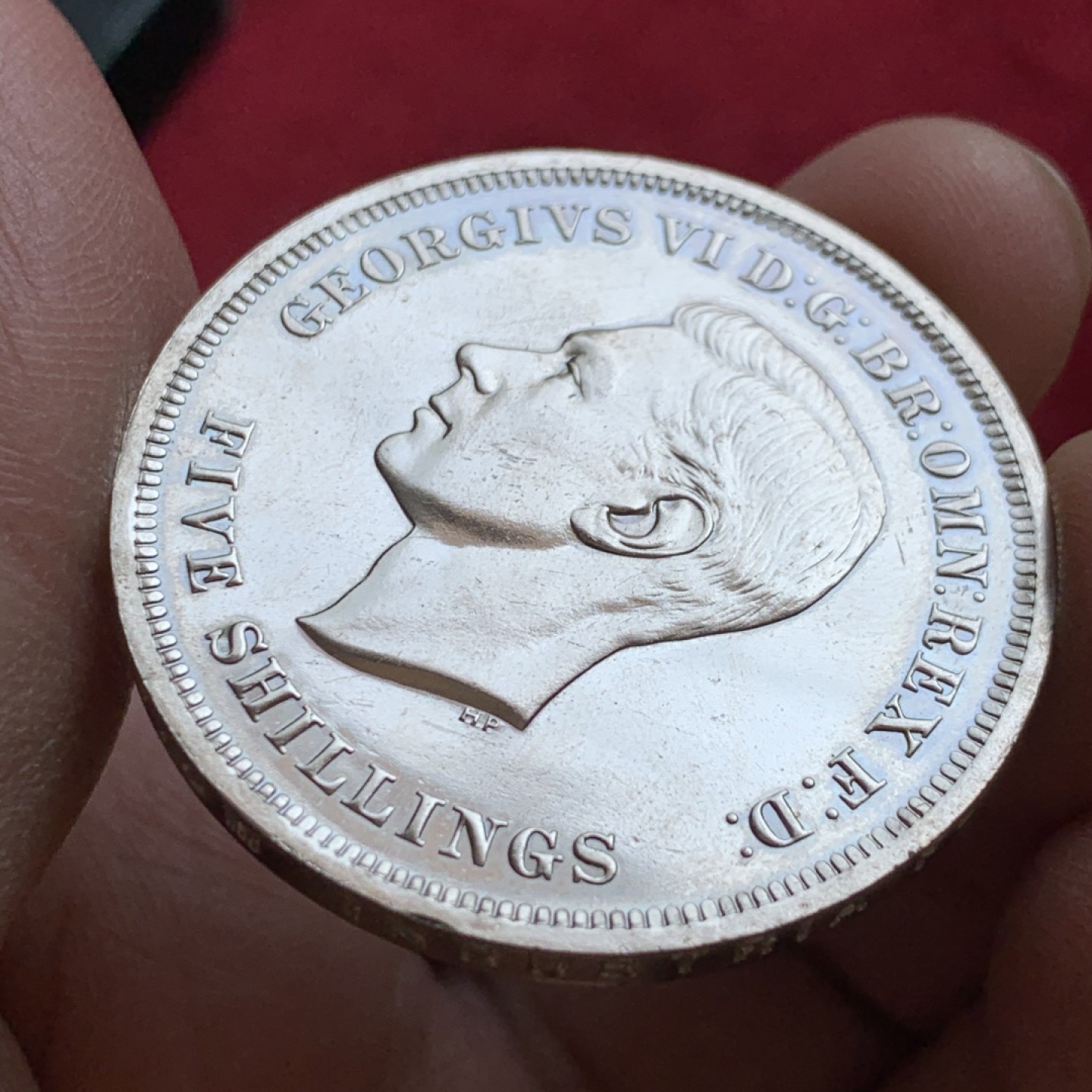 《竞宝斋》第140场-周日，周一，周四 3拍 (全场包邮) 英国 1951年 乔治六世 最后的马剑 克朗镍马剑 绿盒带证书