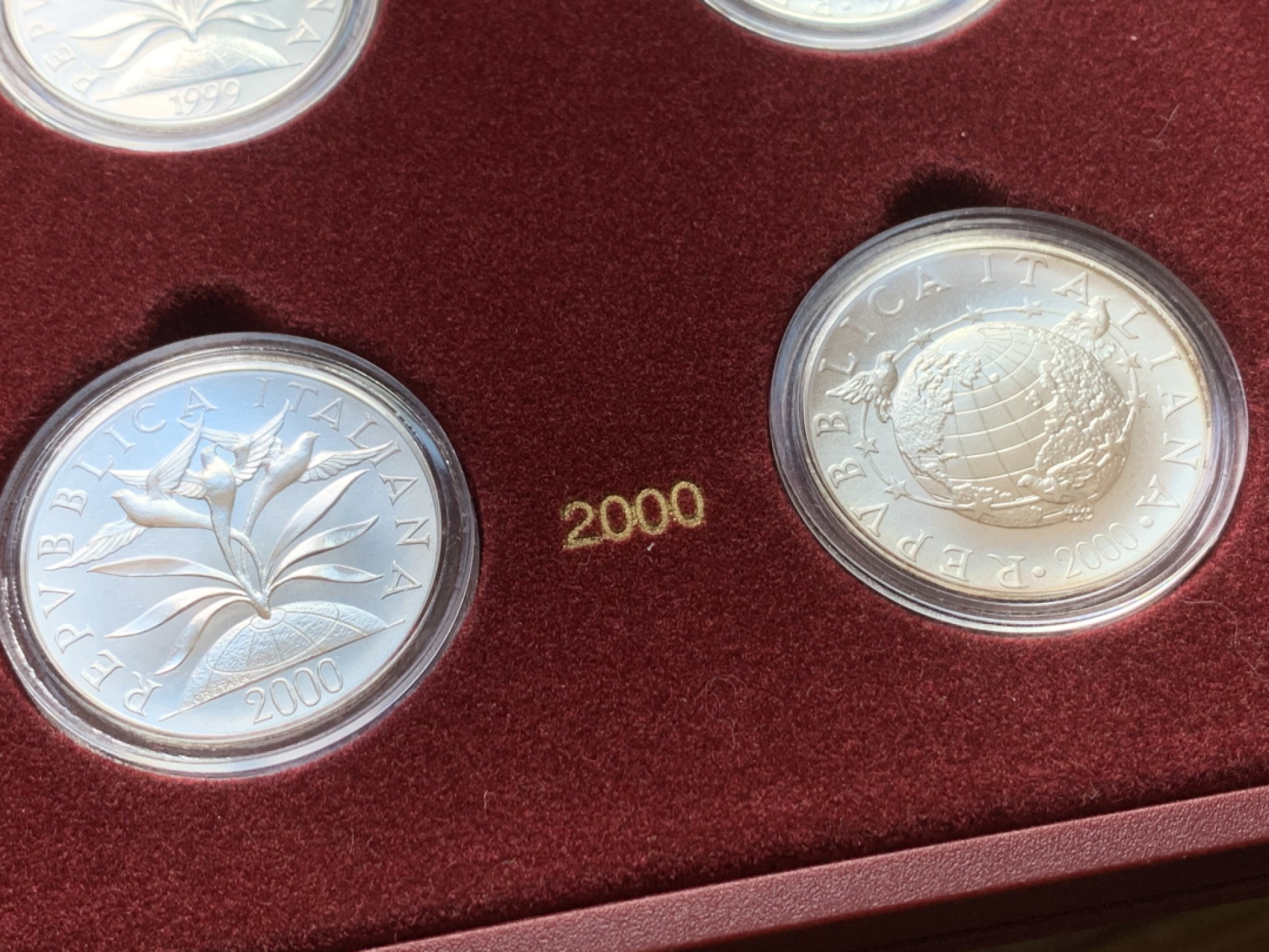 《竞宝斋》第140场-周日，周一，周四 3拍 (全场包邮) 原盒证书 意大利1998-2000年 千禧年六枚装 2000/5000/10000里拉 银币 完美品