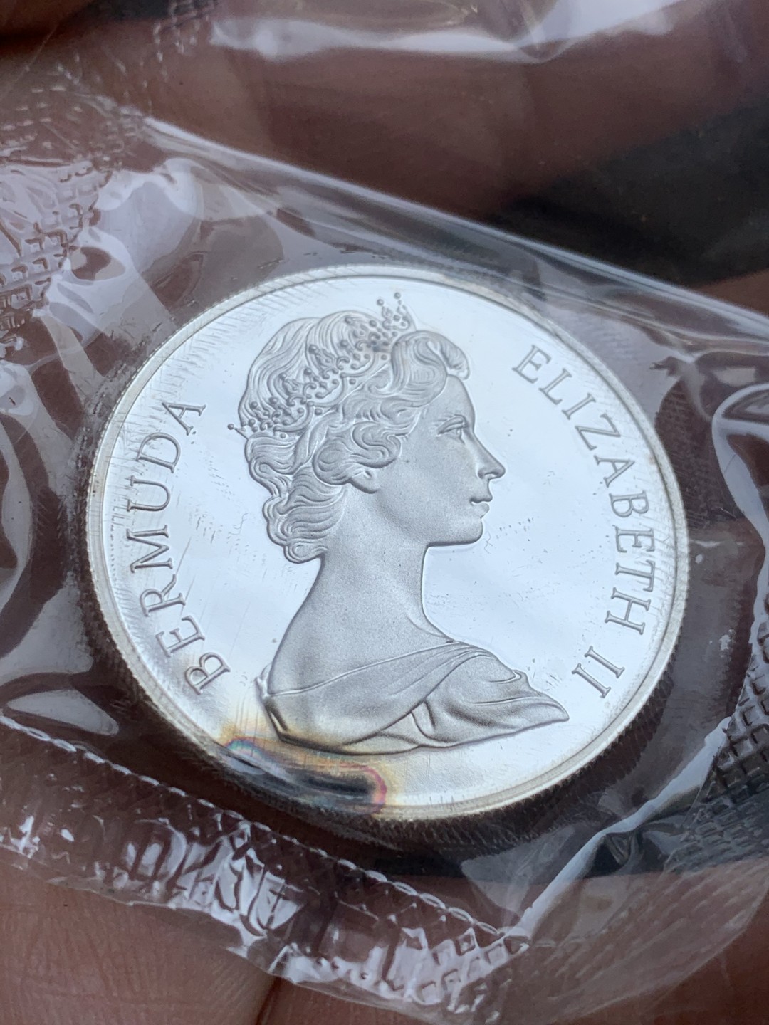 《竞宝斋》第140场-周日，周一，周四 3拍 (全场包邮) 百慕大1972年纪念女王1元精制银币原盒原膜