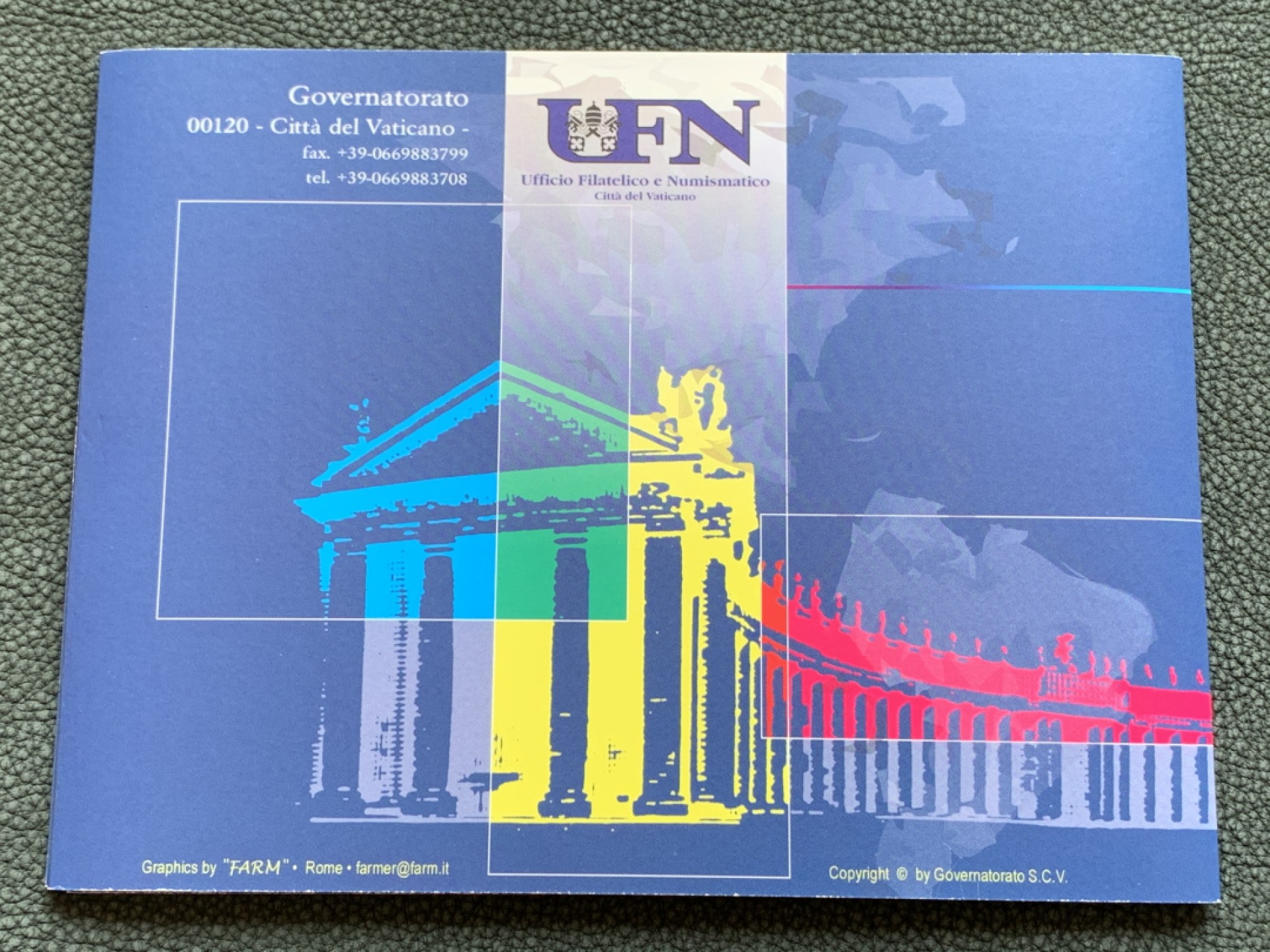 《竞宝斋》第140场-周日，周一，周四 3拍 (全场包邮) 梵蒂冈 2000年 跨世纪 2000里拉 银币 正面为打开圣门 背面代表三位一体