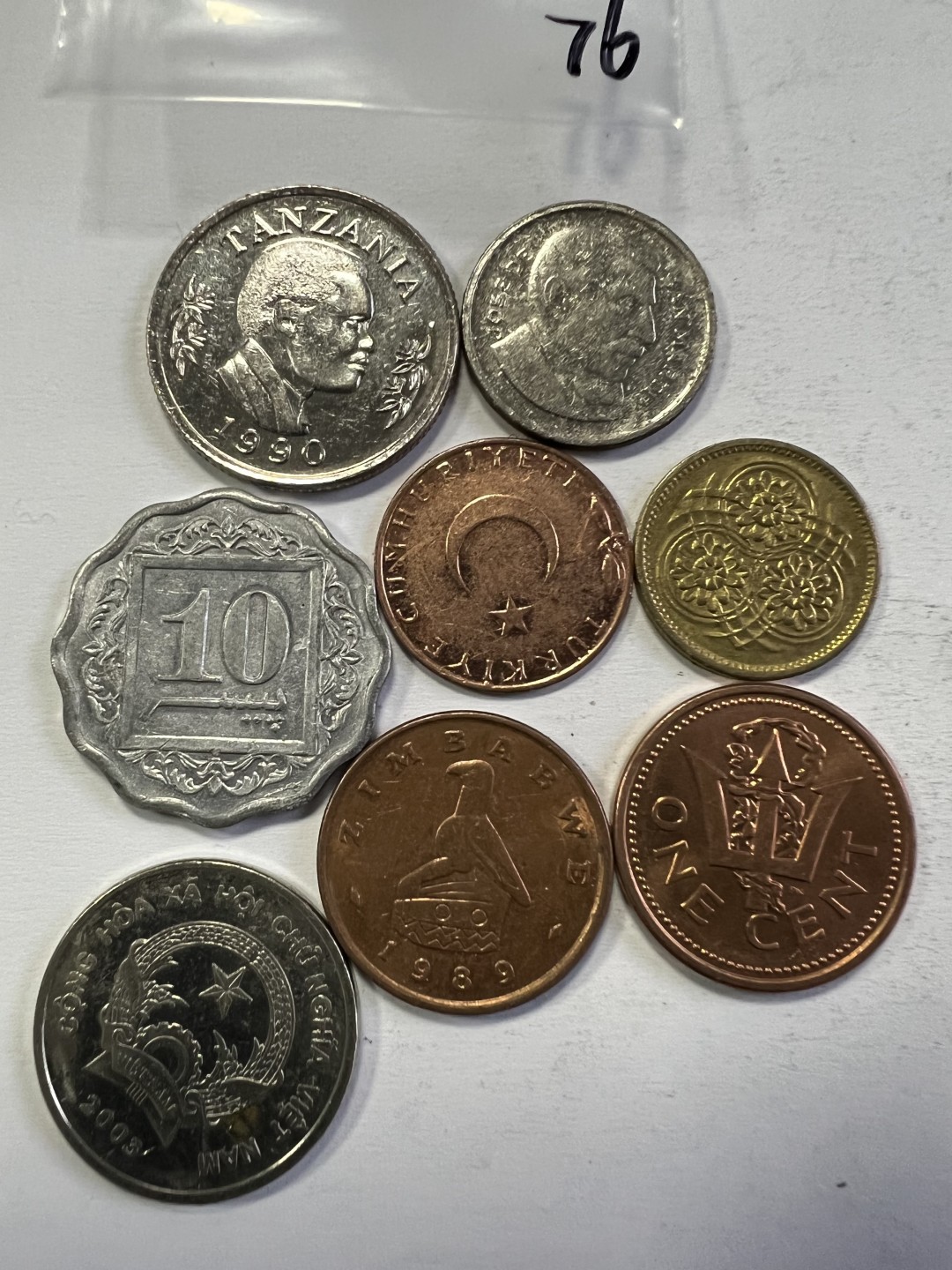 泡泡堂第240期  世界硬币 （无押金，无佣金，捡漏，全场20包邮，偏远地区除外，接收代拍业务） 硬币一袋76