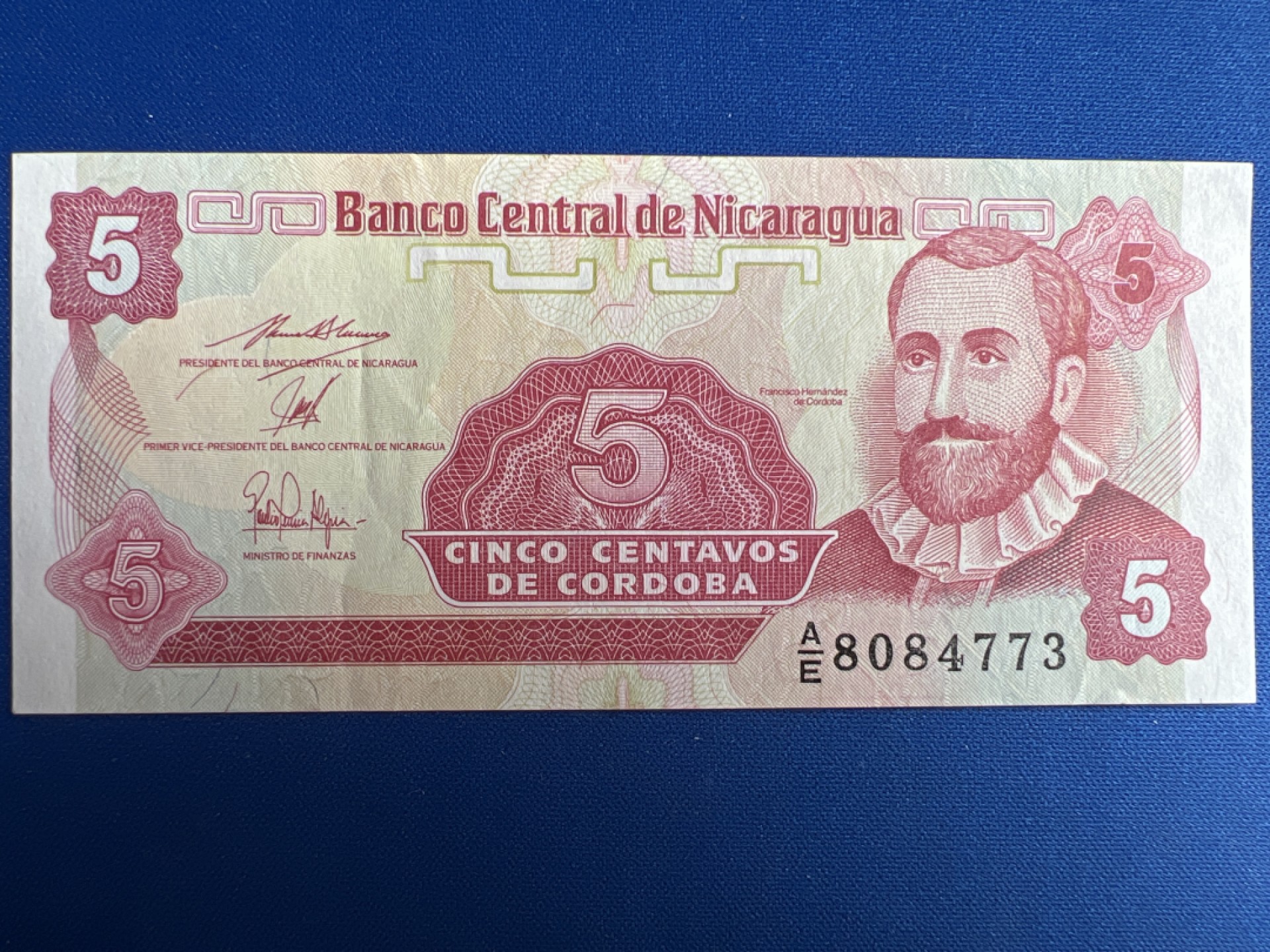 泡泡堂微拍第七十七幕纸币捡漏可累计专场👿👿，零佣金，零押金，累计满二十元包邮，接受代拍业务 尼加拉瓜5科多巴