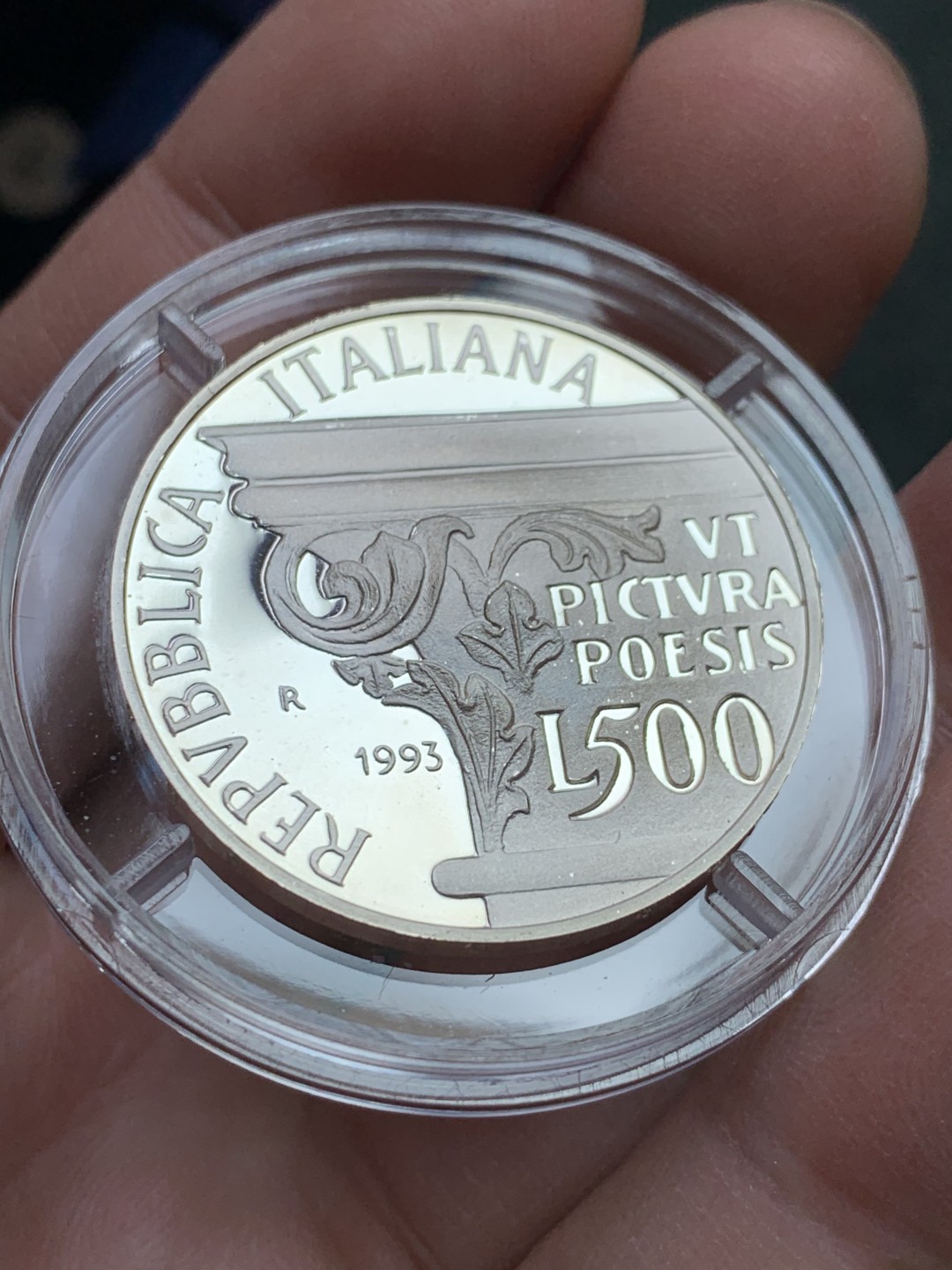 《竞宝斋》第140场-周日，周一，周四 3拍 (全场包邮) 意大利 1993年 “好的开始是成功的一半”罗马诗人 贺拉斯 1000里拉精制银币 原盒