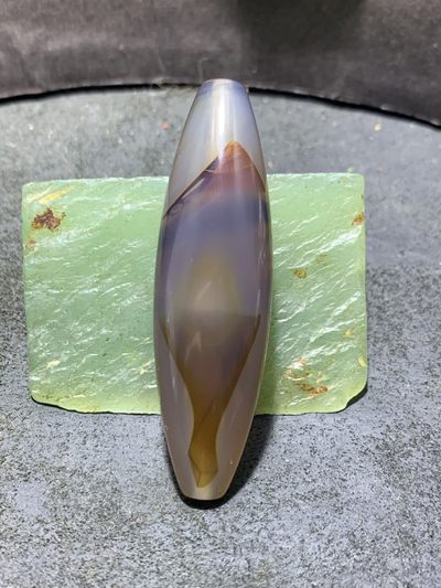 精美高玉化天珠型巴西玛瑙立体纹大桶珠一个， - 精美高玉化天珠型巴西玛瑙立体纹大桶珠一个，