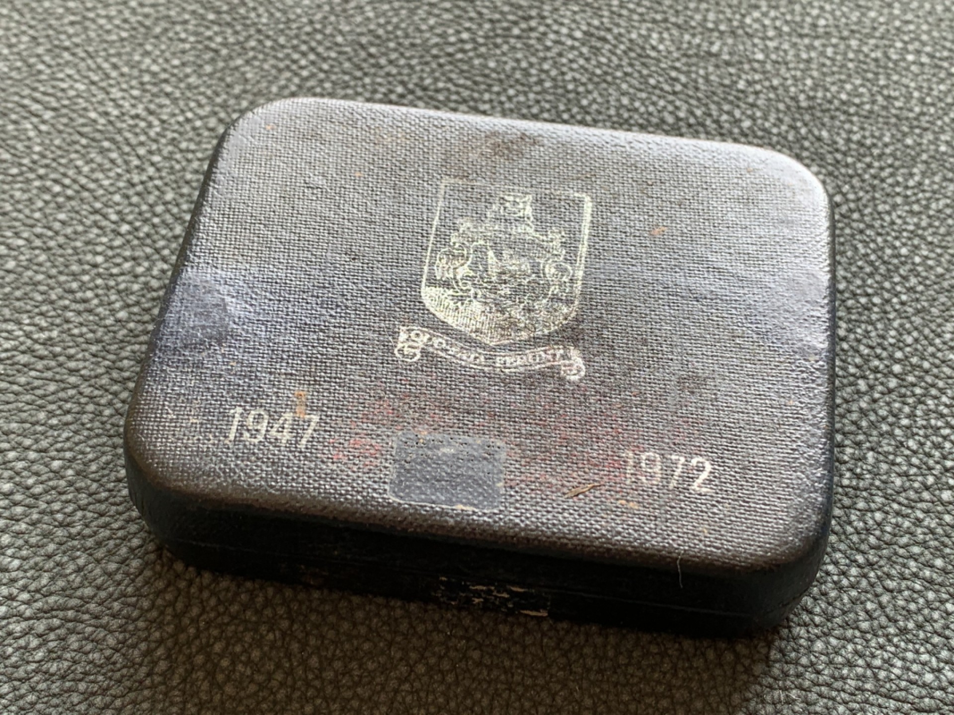 《竞宝斋》第140场-周日，周一，周四 3拍 (全场包邮) 百慕大1972年纪念女王1元精制银币原盒原膜