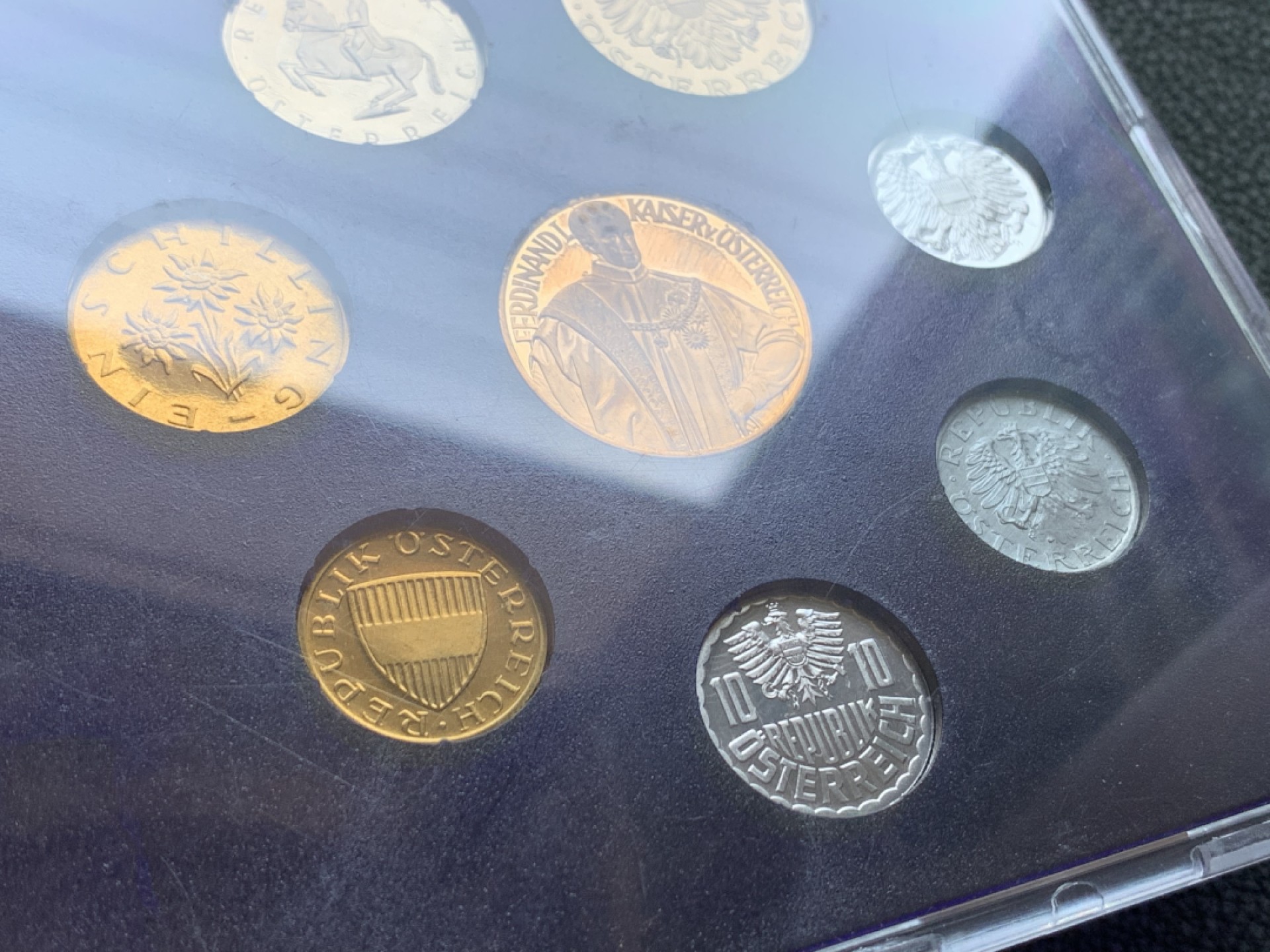 《竞宝斋》第140场-周日，周一，周四 3拍 (全场包邮) 奥地利 1988年 精制套币