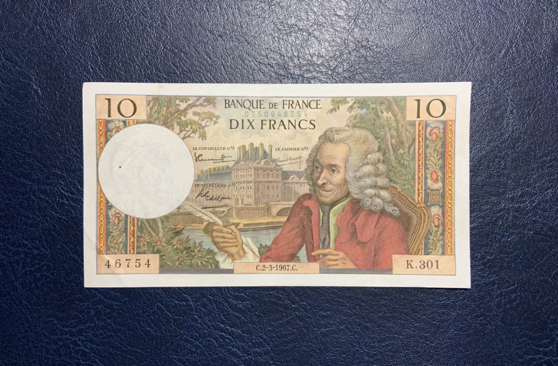 收藏联盟Quantum Auction 第237期拍卖 法国1967年10法郎 品相如图 AU- 思想家伏尔泰