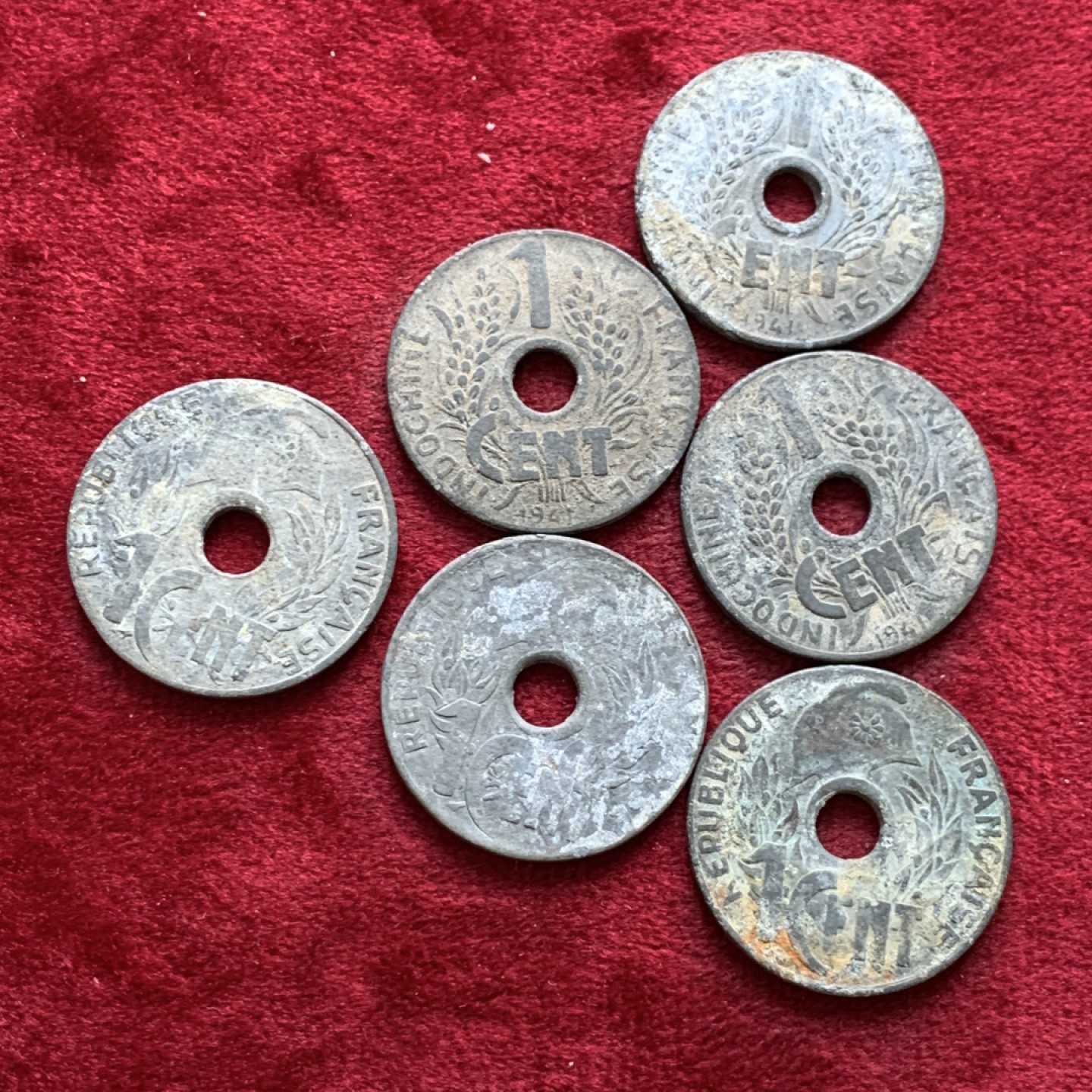 《竞宝斋》第140场-周日，周一，周四 3拍 (全场包邮) 法属印支1分锌币 一组6枚