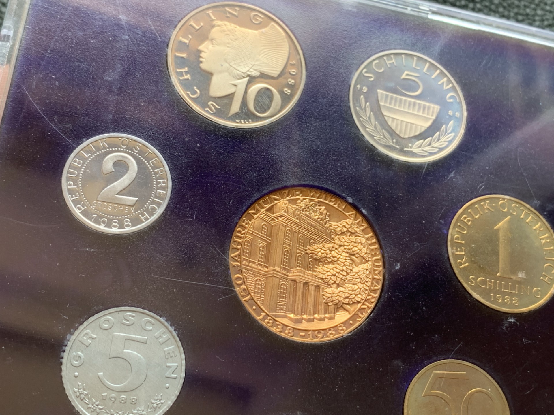 《竞宝斋》第140场-周日，周一，周四 3拍 (全场包邮) 奥地利 1988年 精制套币