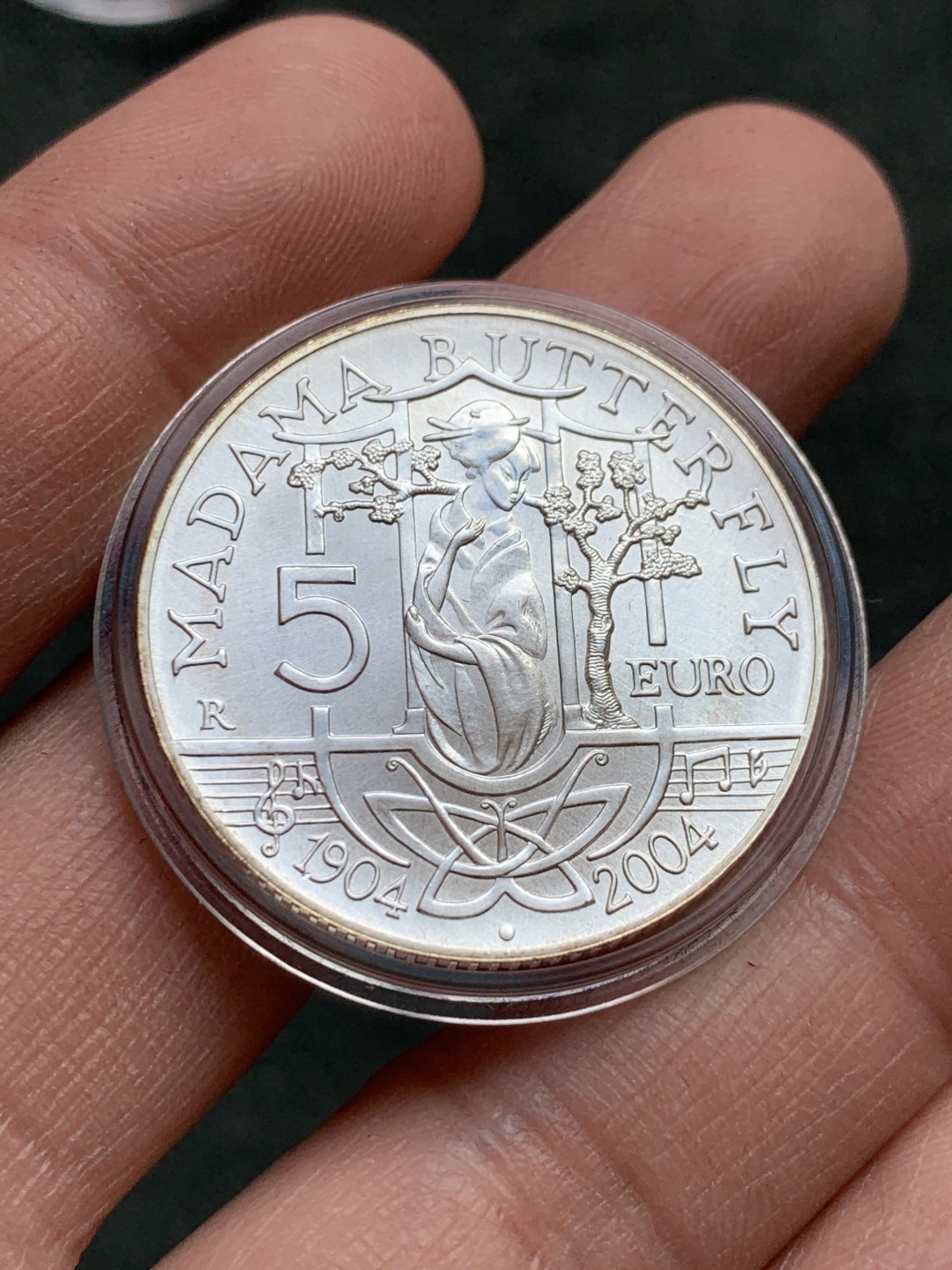 《竞宝斋》第140场-周日，周一，周四 3拍 (全场包邮) 意大利 2004年 克劳斯获奖币《蝴蝶夫人》普制一对 925银18克+22克=40克