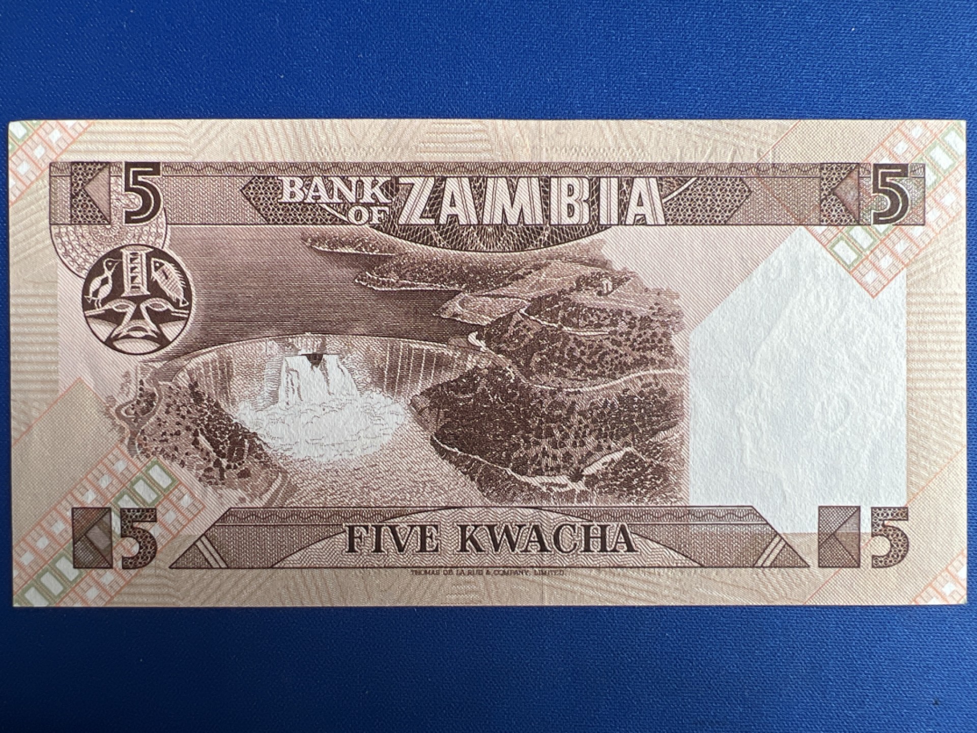 泡泡堂微拍第七十七幕纸币捡漏可累计专场👿👿，零佣金，零押金，累计满二十元包邮，接受代拍业务 赞比亚5克瓦查