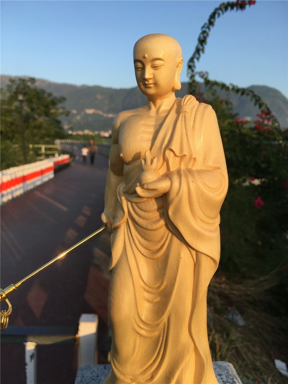 黄杨木雕地藏王菩萨像悟空老子精雕摆件家居客厅装饰品文玩工艺品 黄杨木雕地藏王菩萨像悟空老子精雕摆件家居客厅装饰品文玩工艺品