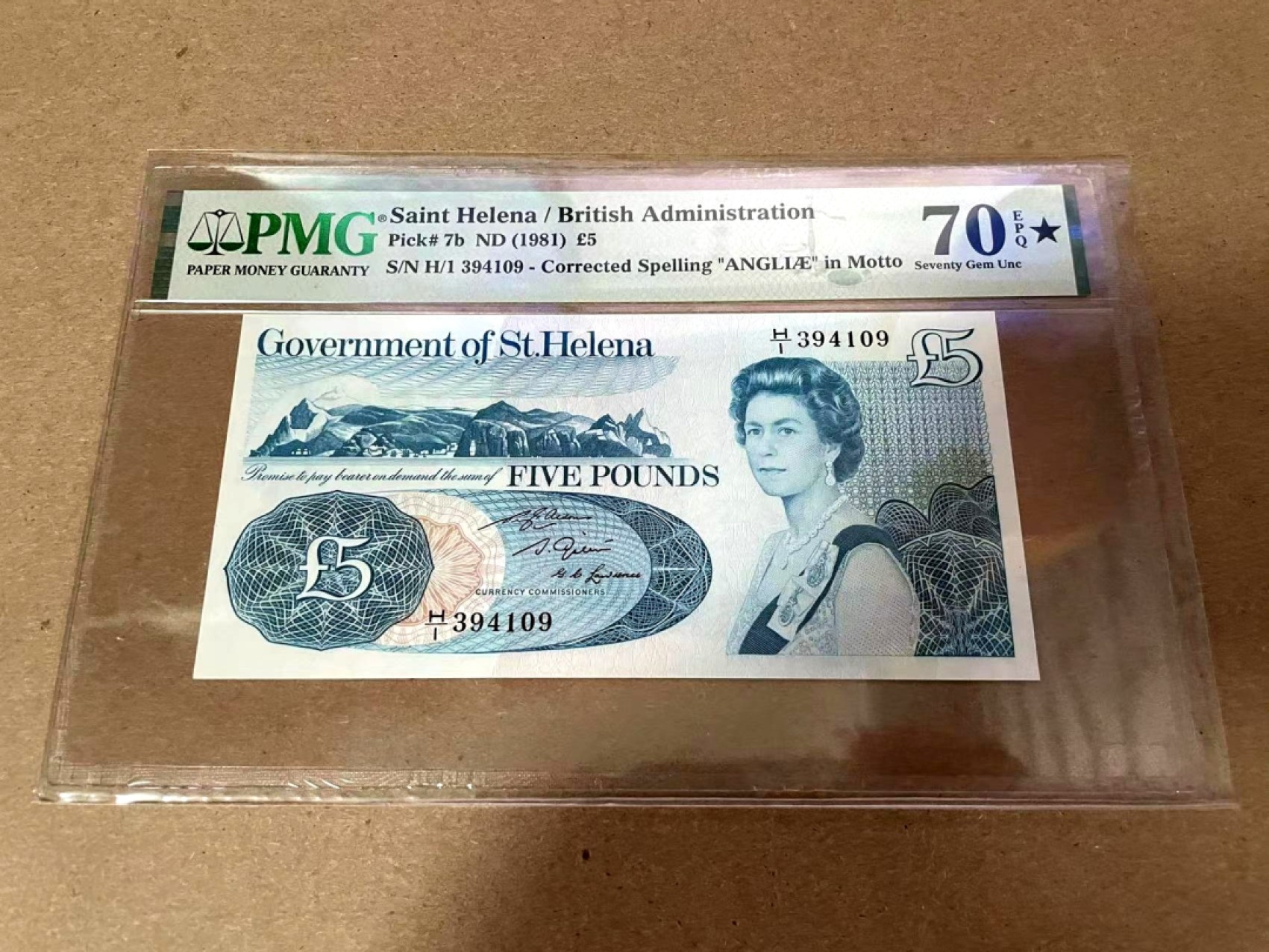 【Blue Auction】✨世界纸币精拍第300期盛典🔥🔥🔥  【满分冠军分】圣赫勒拿 1981年5镑 PMG70EPQ星星 女王