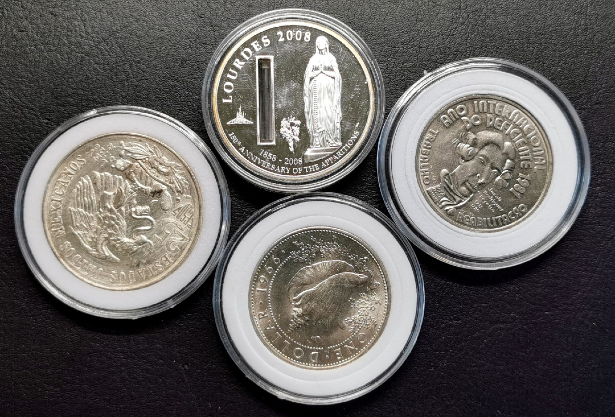 凡希社世界钱币微拍第二百三十期 各国克朗型银币四枚一组②