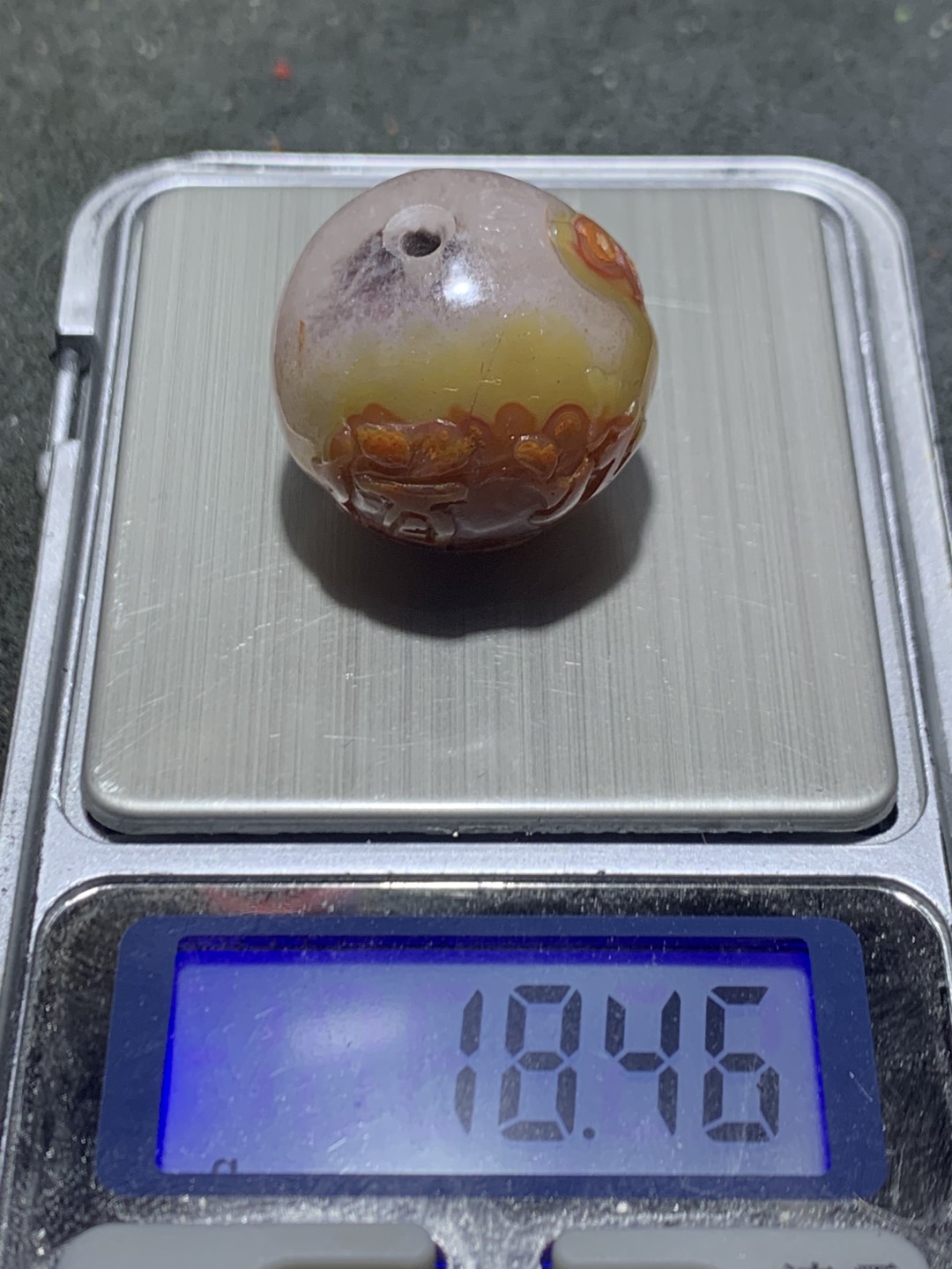 精美冰飘战国红玛瑙手工雕刻道法自然随形珠一颗！
