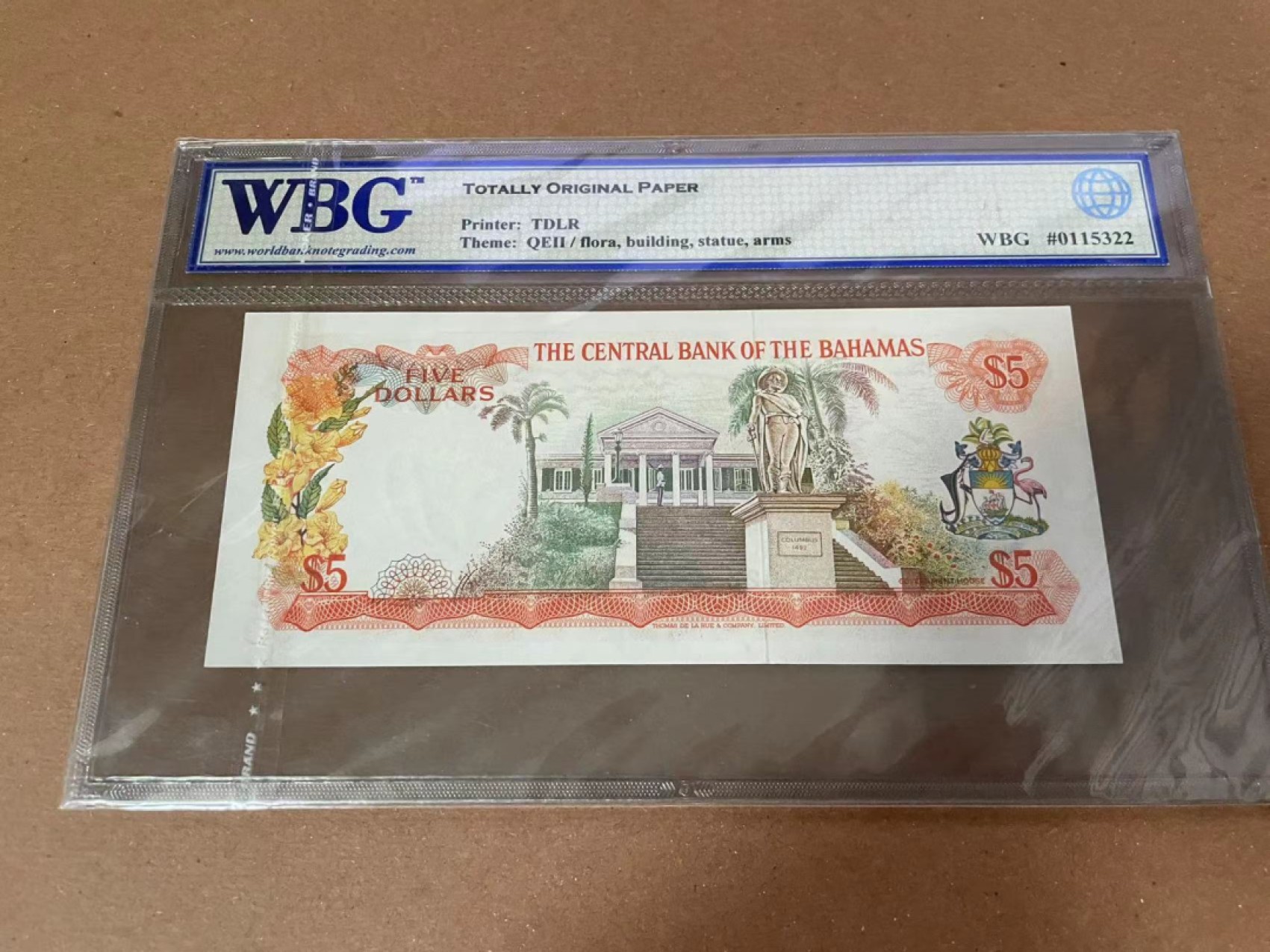 【Blue Auction】✨世界纸币精拍第300期盛典🔥🔥🔥 【无47】巴哈马 1974年5元 女王 经典彩背 WBG66TOP
