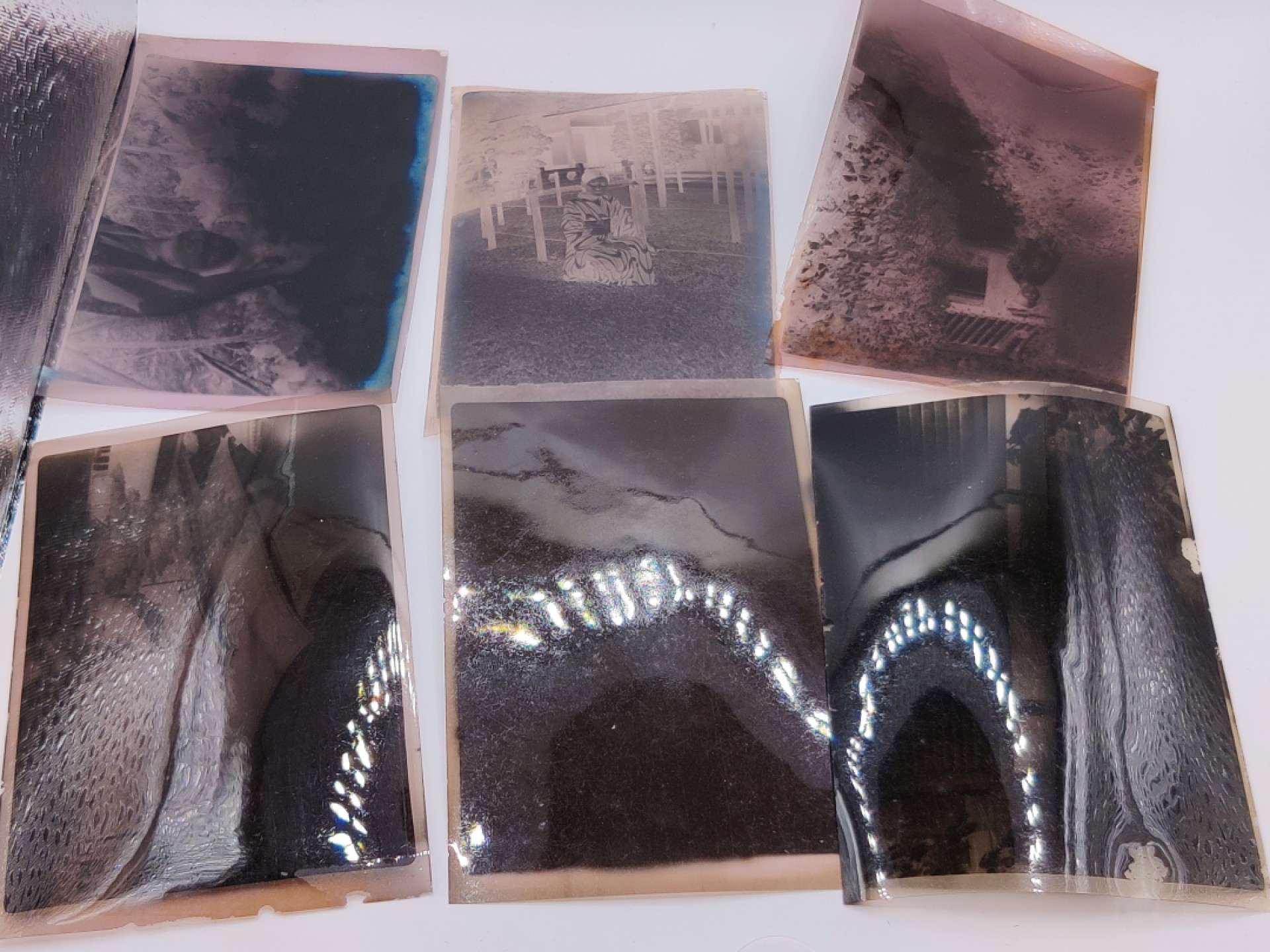 全场0元起拍 第36期 咸鱼国勋章拍卖专场 3月8日（周三）下午6：00开始 日本二战时期老底片一组