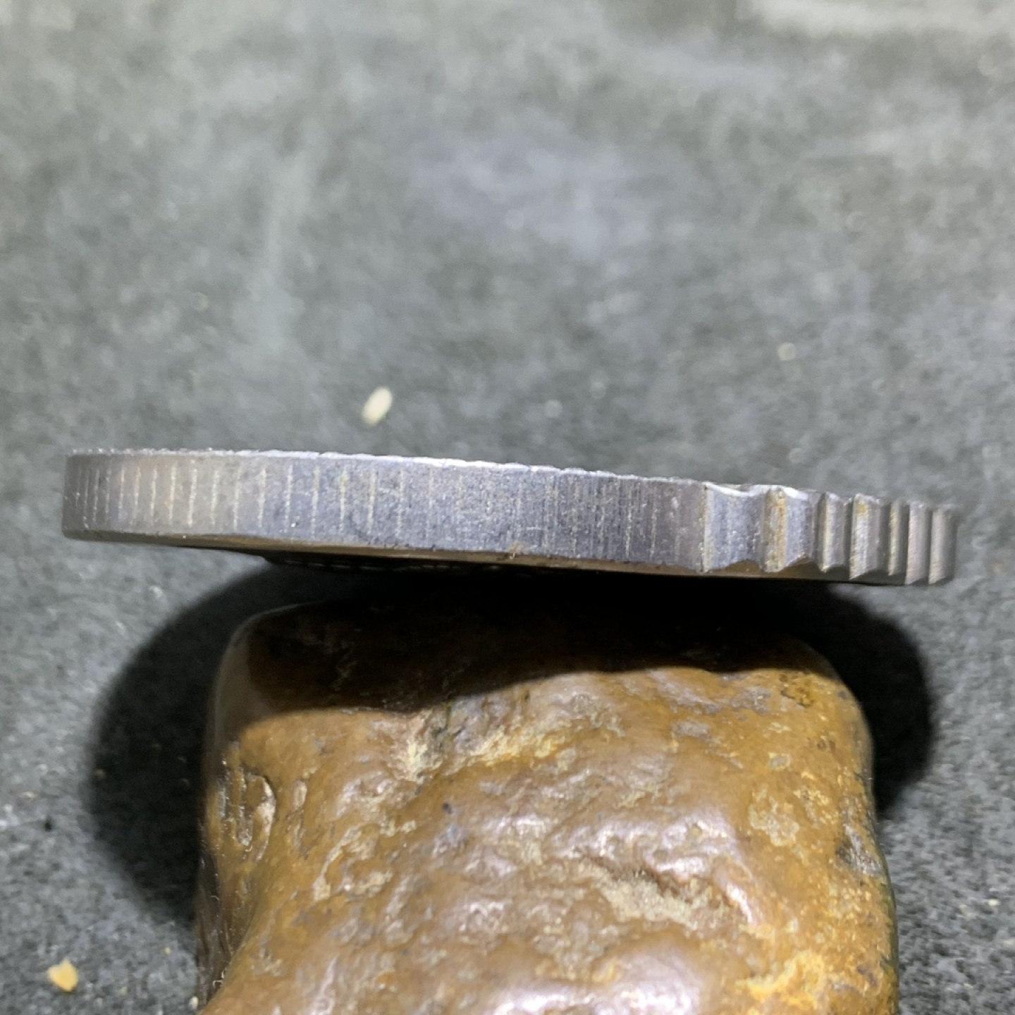 高纯铁九宫八卦金刚杵护身牌一个