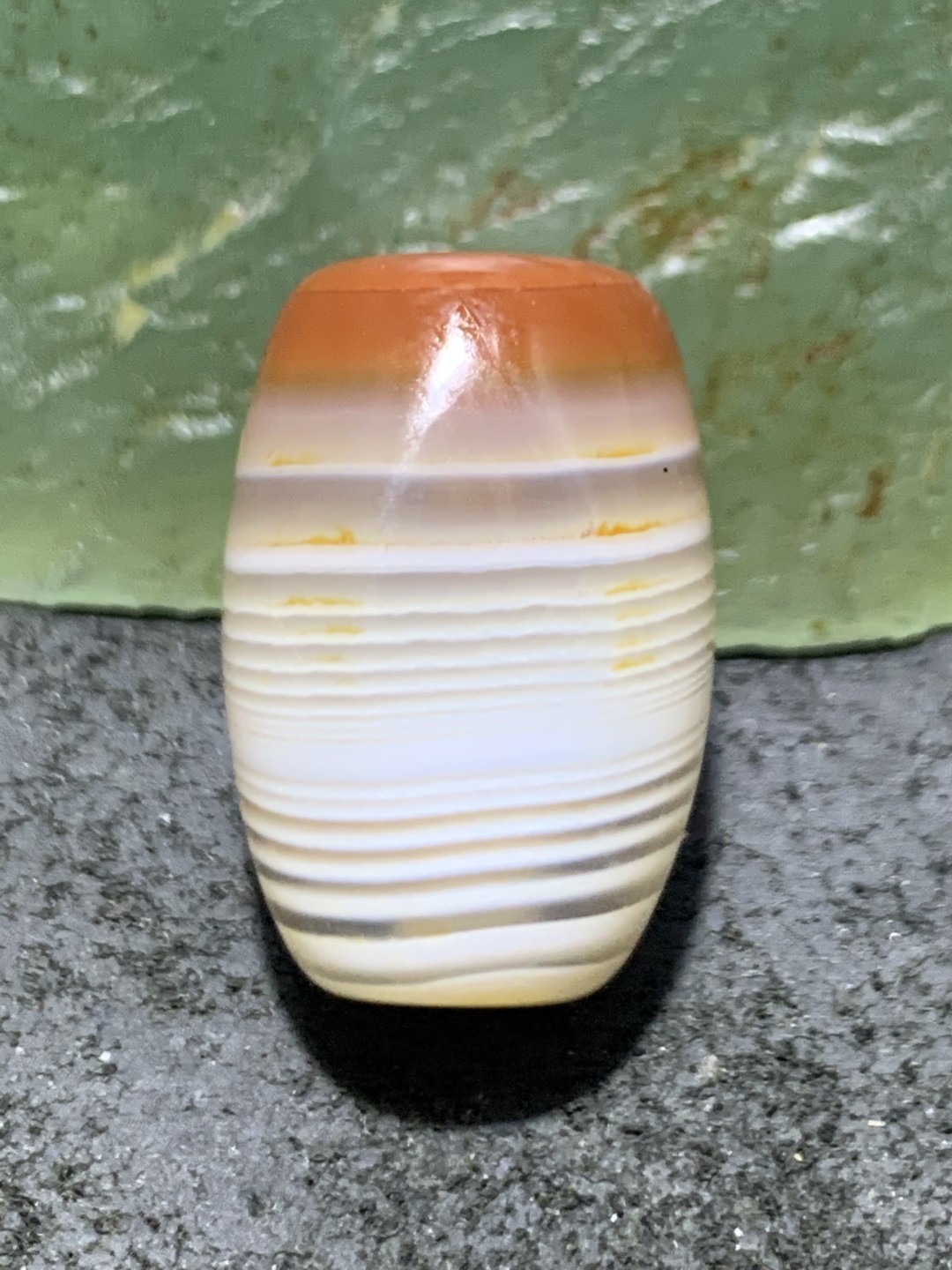 高玉化缠丝玛瑙通货随形桶珠一个