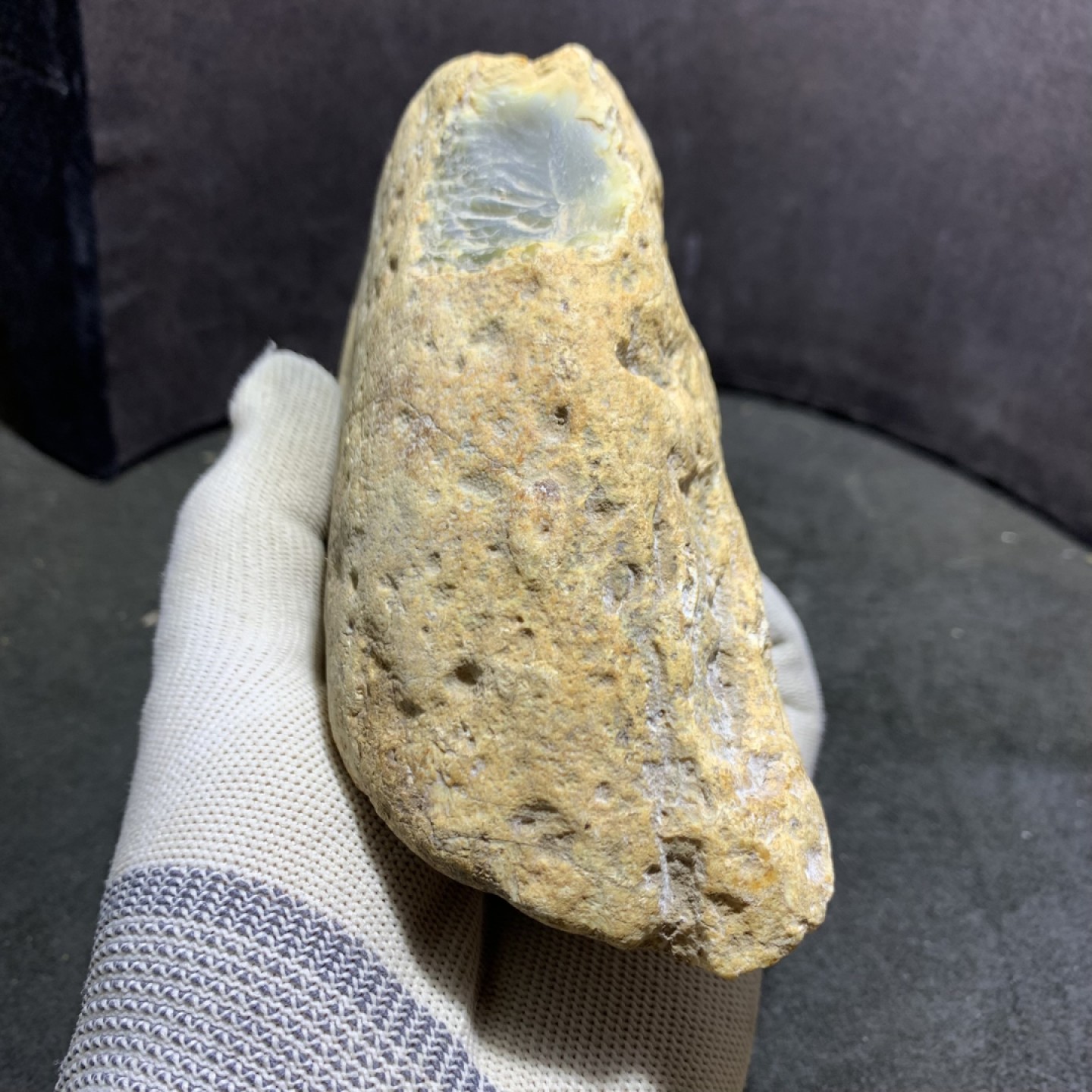精美上山虎原皮手工雕刻天然巴西玛瑙大摆件一个！