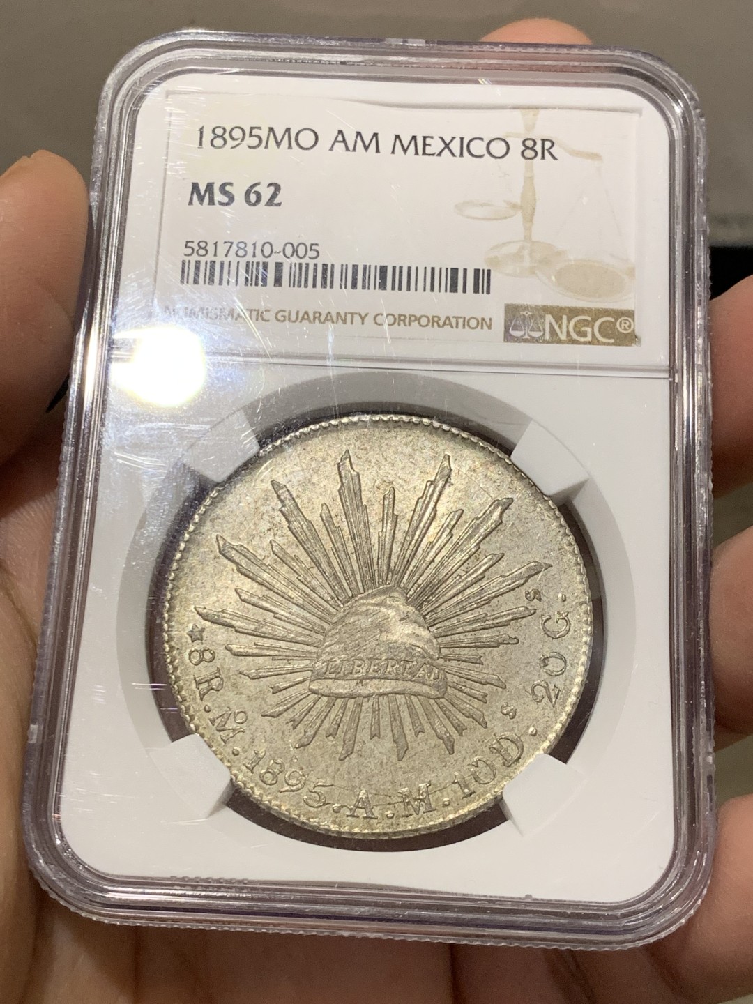 《竞宝斋》第141场-周日，周一 2场 (全场包邮) NGC MS62 墨西哥 1895年 8R 鹰洋 大银币 正反深打 羽毛好