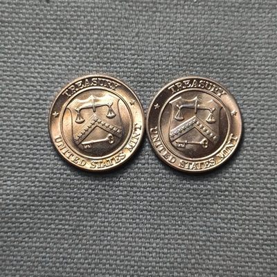 第四十三期 三月第四拍 - 3.4.2套币拆出的小铜章