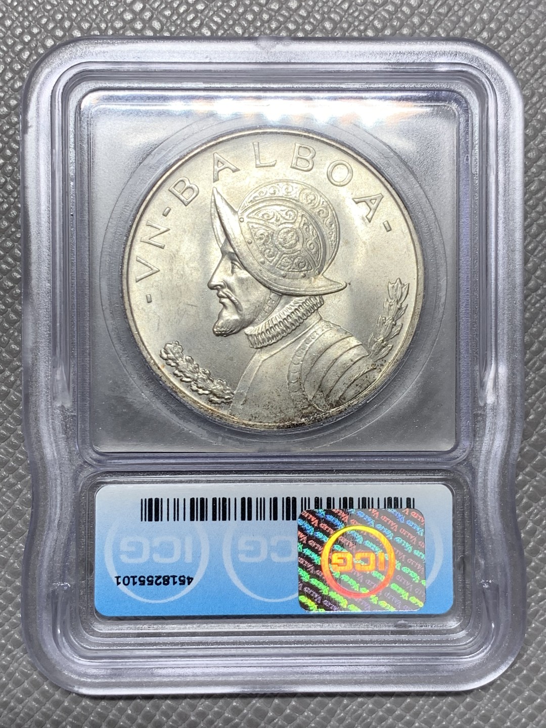 《竞宝斋》第141场-周日，周一 2场 (全场包邮) ICG-MS65+,1947年巴拿马女神大银币，转光好