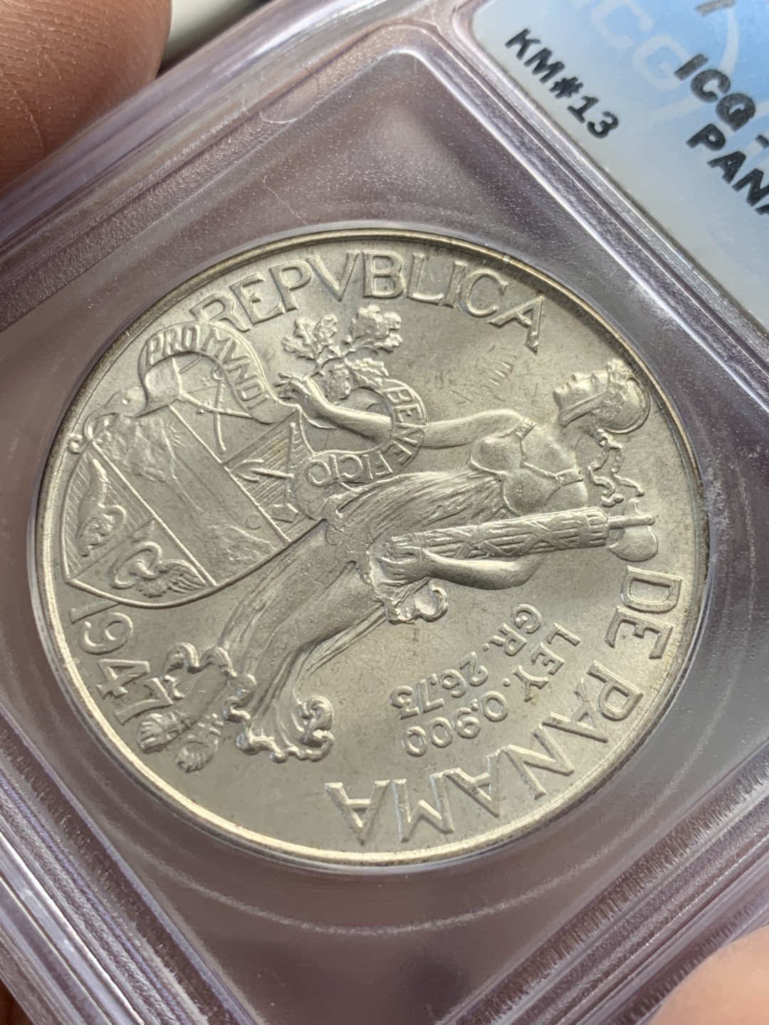 《竞宝斋》第141场-周日，周一 2场 (全场包邮) ICG-MS65+,1947年巴拿马女神大银币，转光好