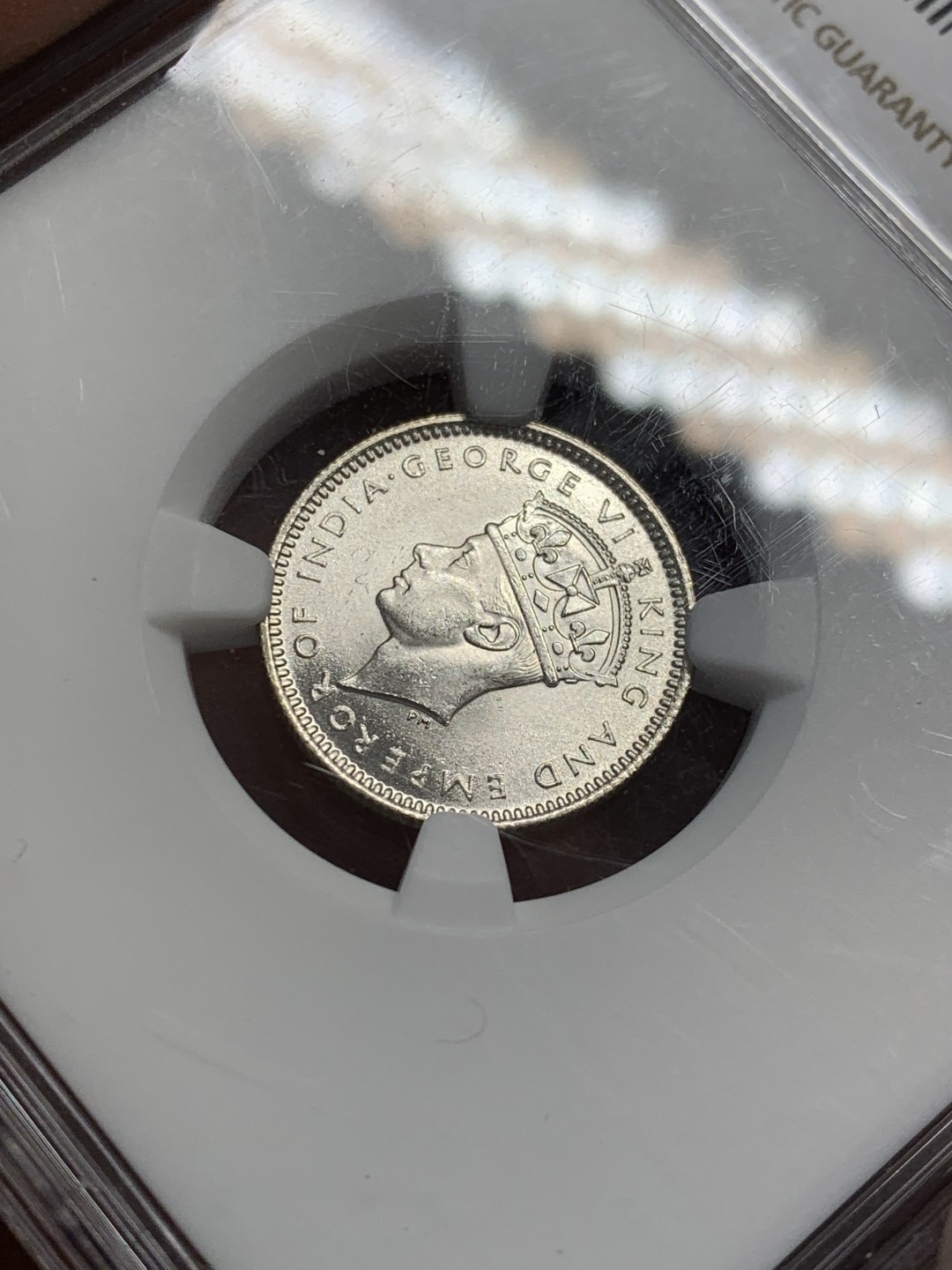 《竞宝斋》第141场-周日，周一 2场 (全场包邮) NGC-MS64 英属马来亚 1941年 10分 乔治六世 银币 原光 难得高分