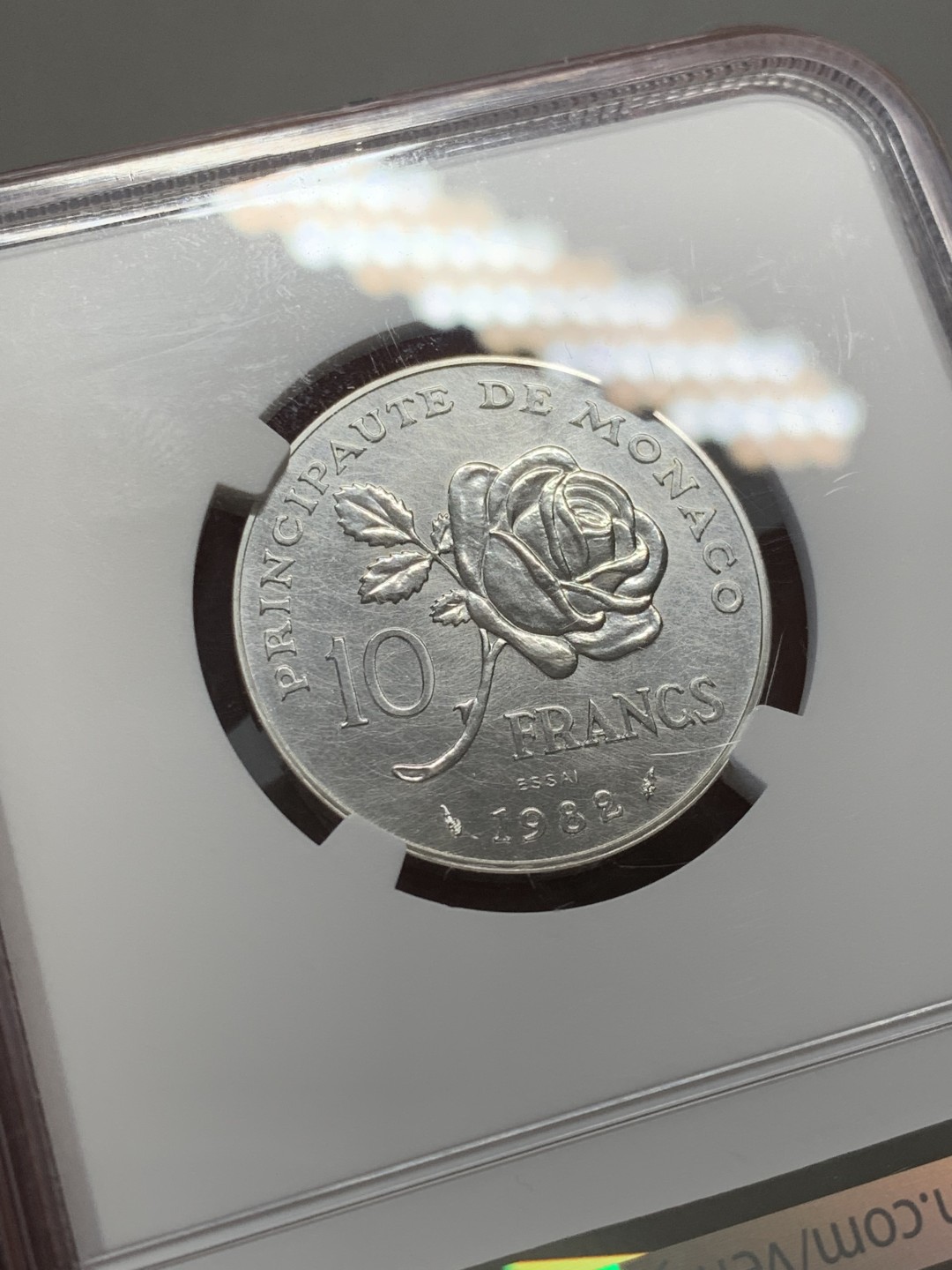 《竞宝斋》第141场-周日，周一 2场 (全场包邮) NGC MS65 摩纳哥王妃1982年10法郎银制样币