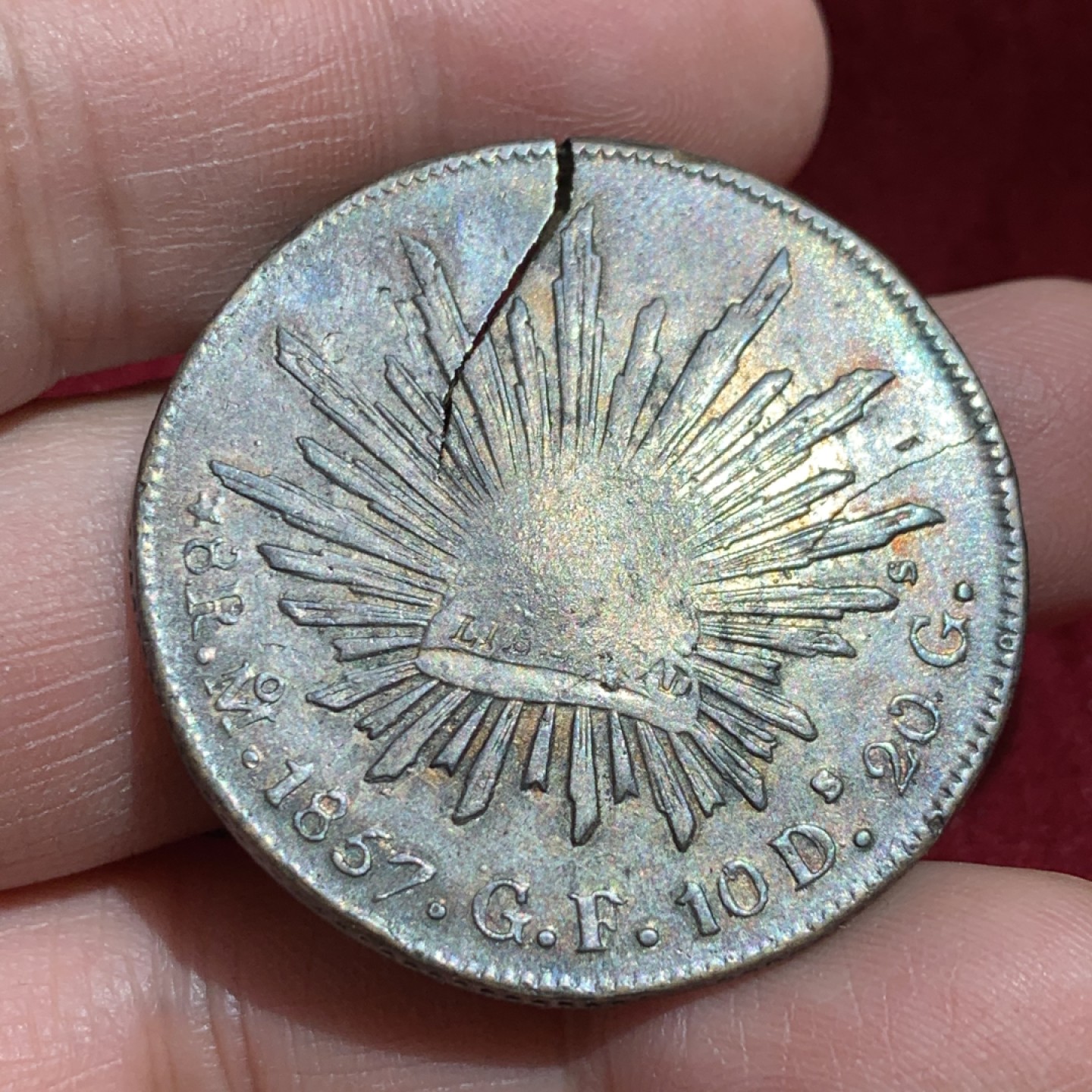 《竞宝斋》第141场-周日，周一 2场 (全场包邮) 墨西哥 1857年 8R 鹰洋大银币 后加盖 导致N无法入盒 币胚有裂 细节见图