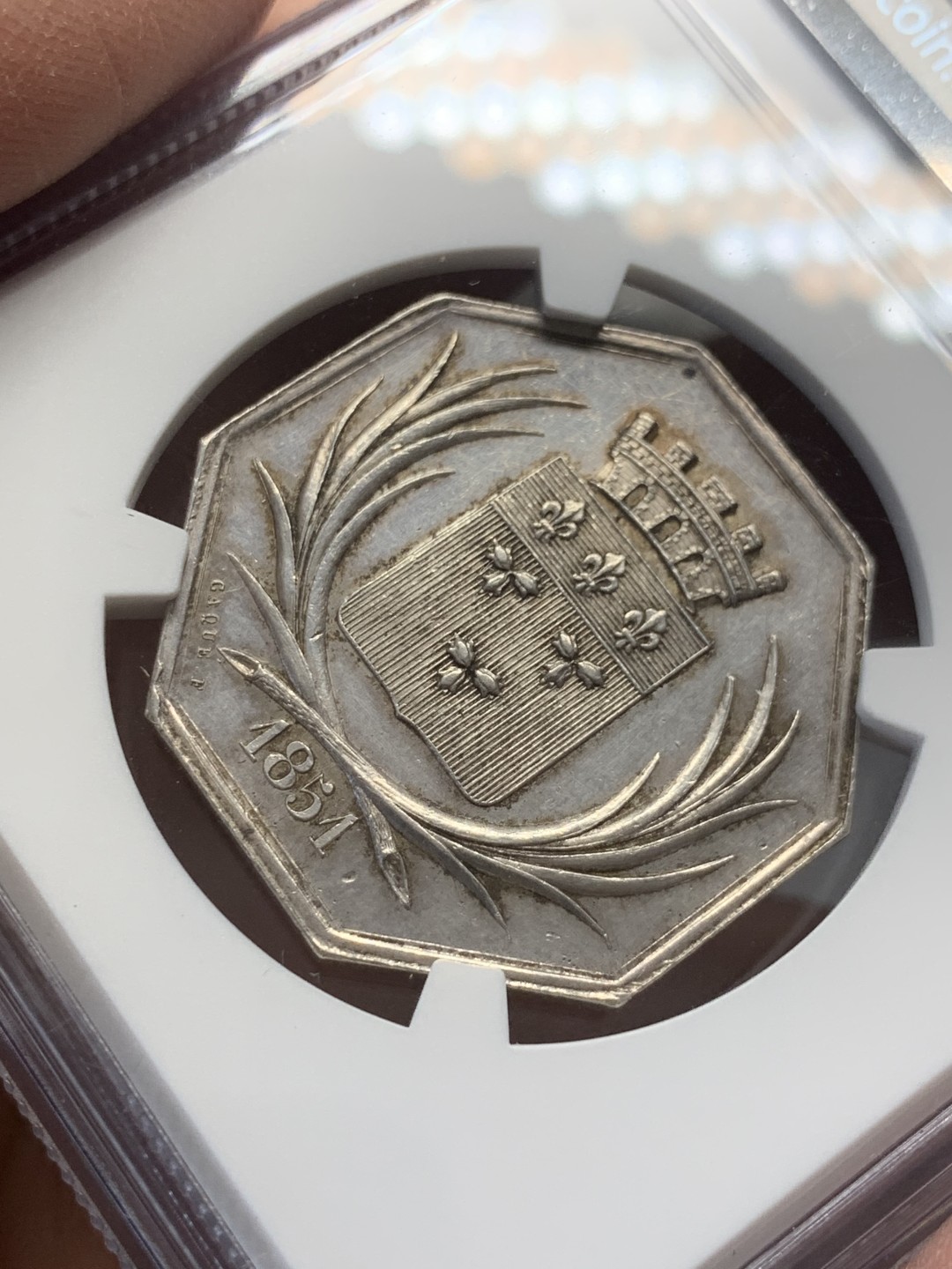 《竞宝斋》第141场-周日，周一 2场 (全场包邮) NGC UNC 法国1851年 法国奥尔良协会成立 银质八角代币