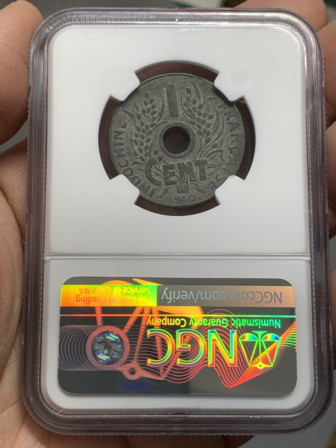 《竞宝斋》第141场-周日，周一 2场 (全场包邮) NGC AUD 法属印支 1940年 1分锌币 细节不错