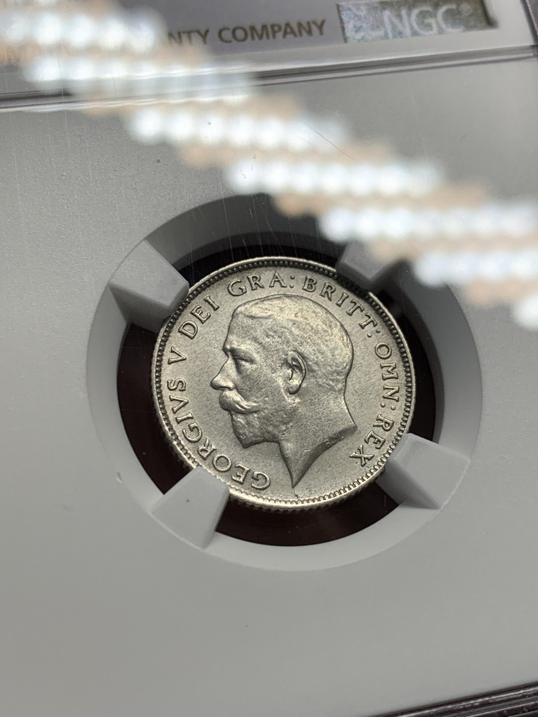 《竞宝斋》第141场-周日，周一 2场 (全场包邮) NGC-AU58 英国1922年 乔五6便士银币 原光好品