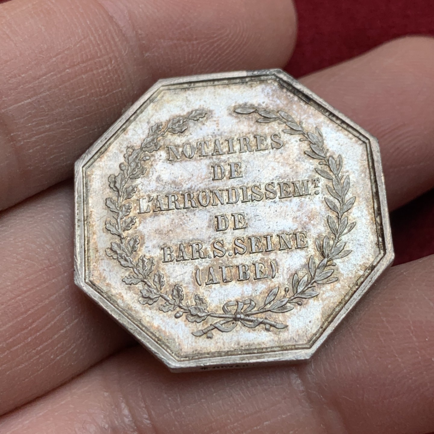 《竞宝斋》第141场-周日，周一 2场 (全场包邮) 法国 1860-1879 塞纳河 公证人 银质八角代币 12.6克 状态好 蜜蜂边铭银标