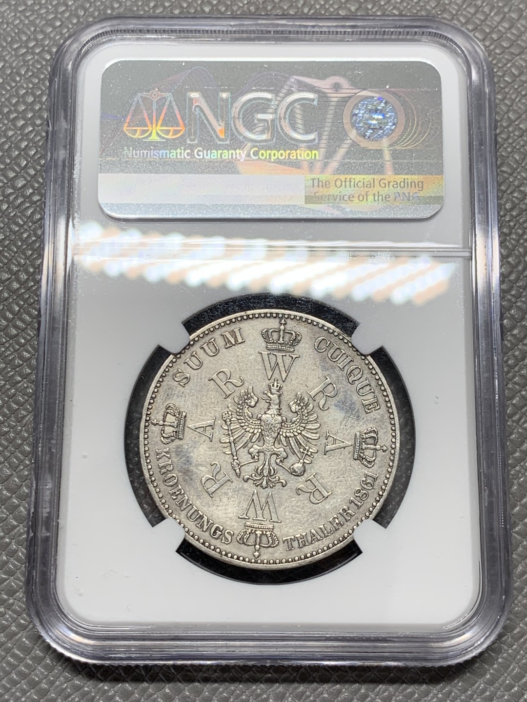 《竞宝斋》第141场-周日，周一 2场 (全场包邮) NGC-AU  德国 1861年 泰勒 银币 普鲁士 威廉一世登基泰勒 细节美