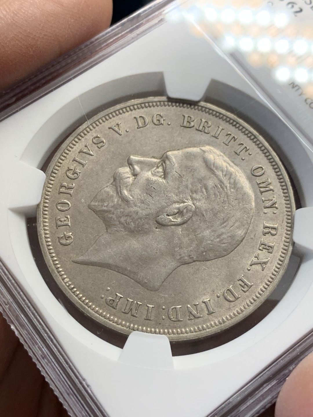 《竞宝斋》第141场-周日，周一 2场 (全场包邮) NGC-MS62 英国 1935年 乔治五世 木马剑1克朗银币