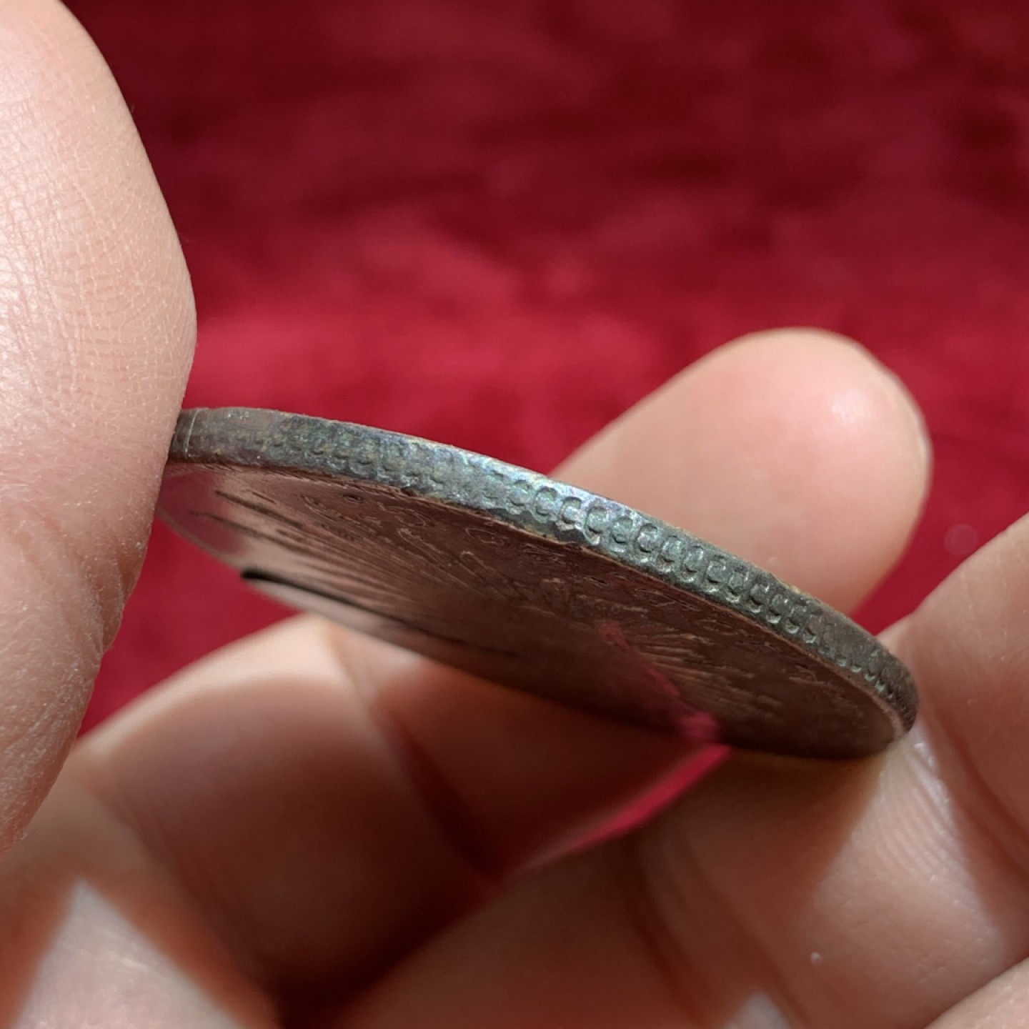 《竞宝斋》第141场-周日，周一 2场 (全场包邮) 墨西哥 1857年 8R 鹰洋大银币 后加盖 导致N无法入盒 币胚有裂 细节见图