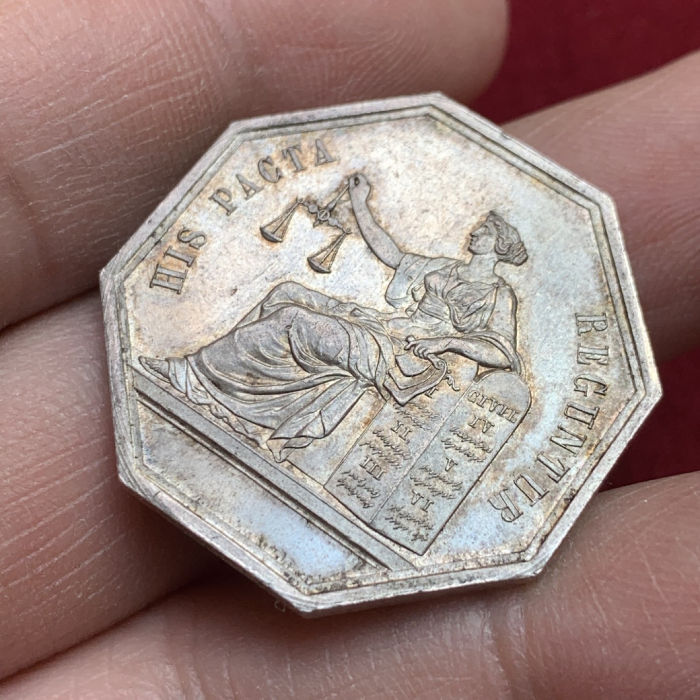 《竞宝斋》第141场-周日，周一 2场 (全场包邮) 法国 1860-1879 塞纳河 公证人 银质八角代币 12.6克 状态好 蜜蜂边铭银标