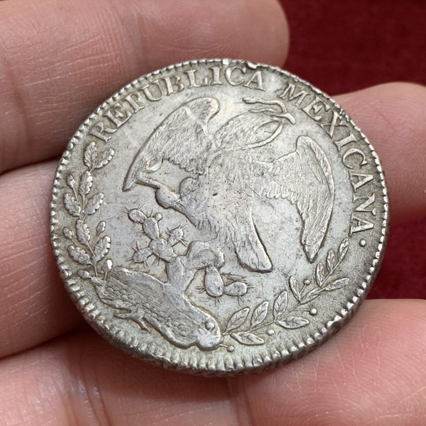 《竞宝斋》第141场-周日，周一 2场 (全场包邮) 墨西哥 1841年 早期 鹰洋 大银币 原味包浆 细节见图