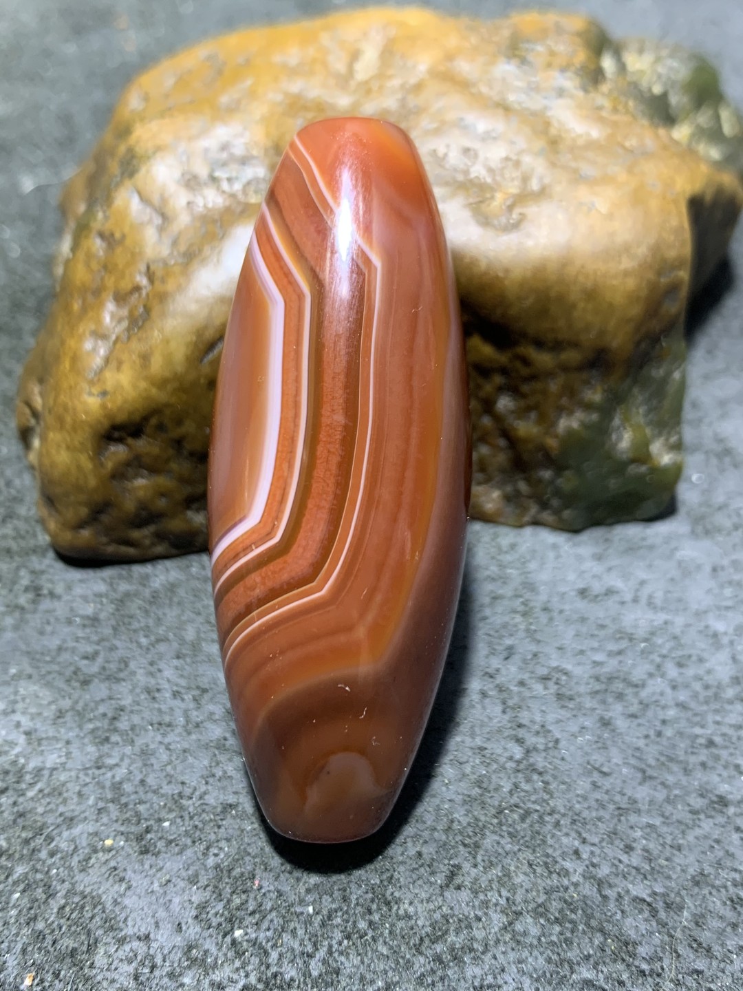 仅此一颗！精美高润度红沁天眼纹药师玛瑙天珠形桶珠一颗，