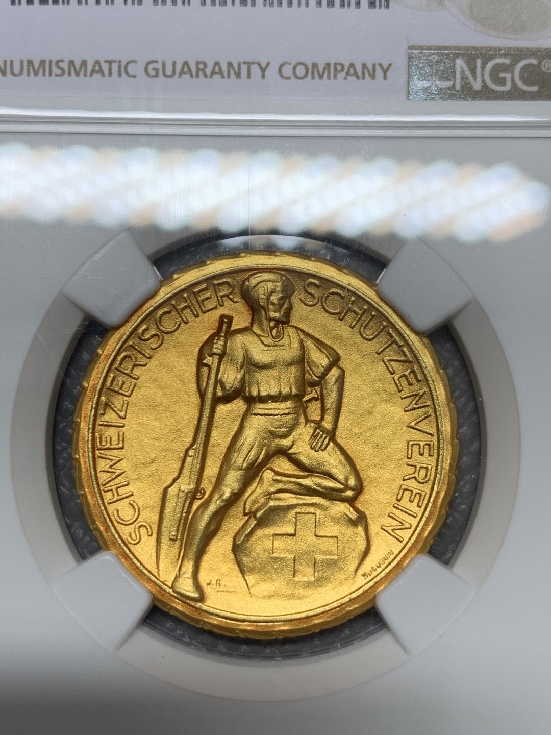《竞宝斋》第141场-周日，周一 2场 (全场包邮) NGC MS65 1920-30年瑞士射击节镀金银章 金层饱满 实物漂亮