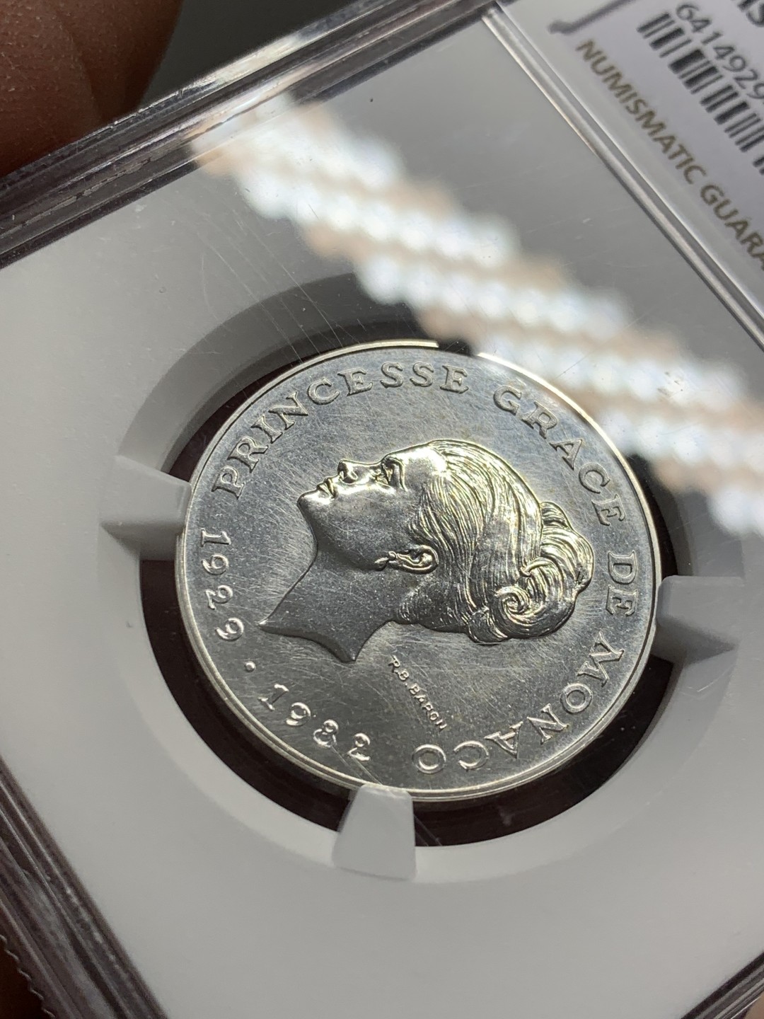 《竞宝斋》第141场-周日，周一 2场 (全场包邮) NGC MS65 摩纳哥王妃1982年10法郎银制样币