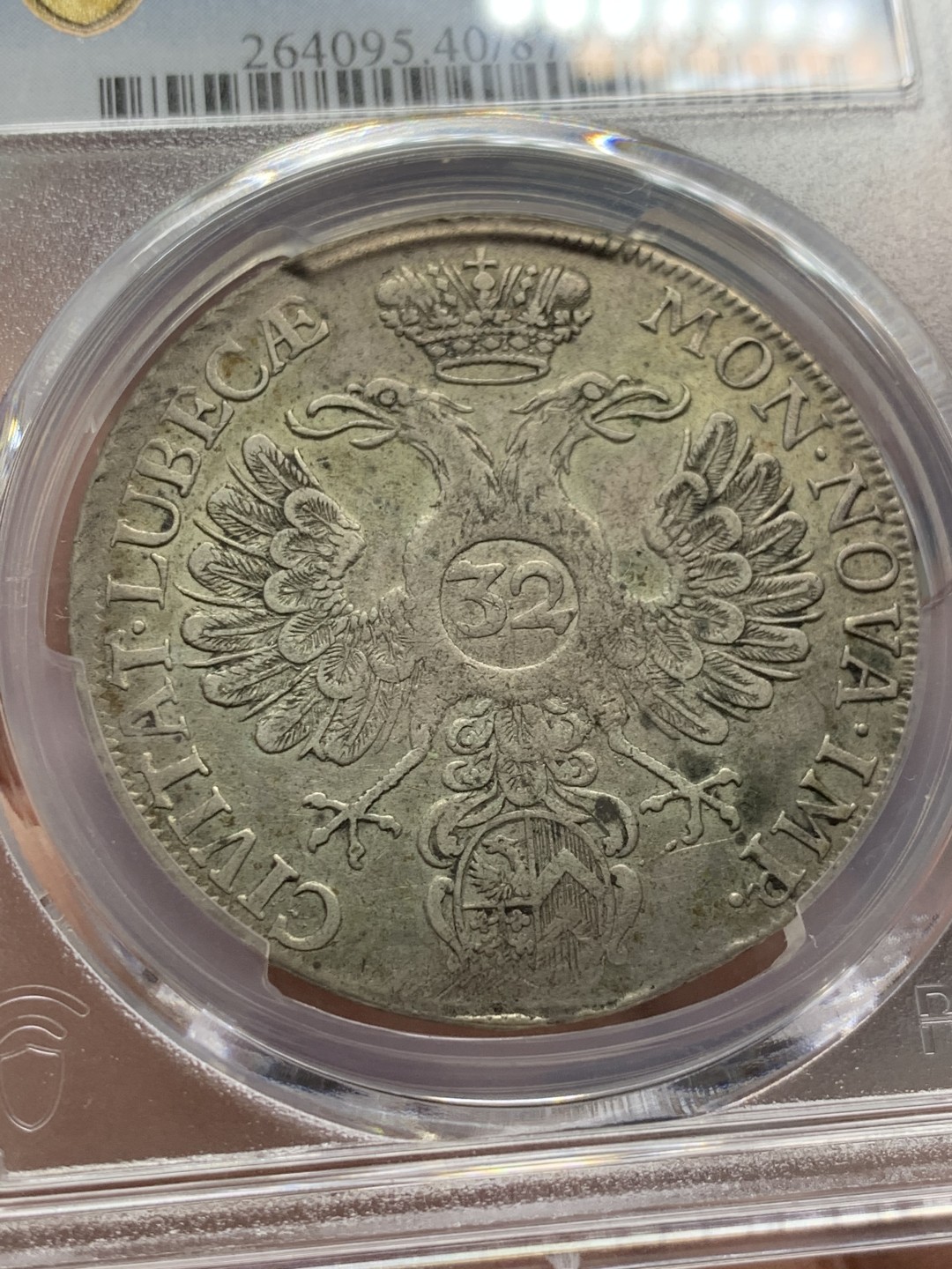 《竞宝斋》第141场-周日，周一 2场 (全场包邮) 亚军分 PCGS-XF40 1731年 德国 吕贝克自由市32先令大银币 汉萨同盟的中心 原味老包浆，鹰羽细节清晰，状态舒服