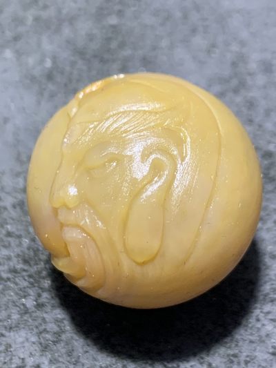精美亚光高玉化战国红玛瑙手工雕刻忠义关二爷圆珠一个 - 精美亚光高玉化战国红玛瑙手工雕刻忠义关二爷圆珠一个
