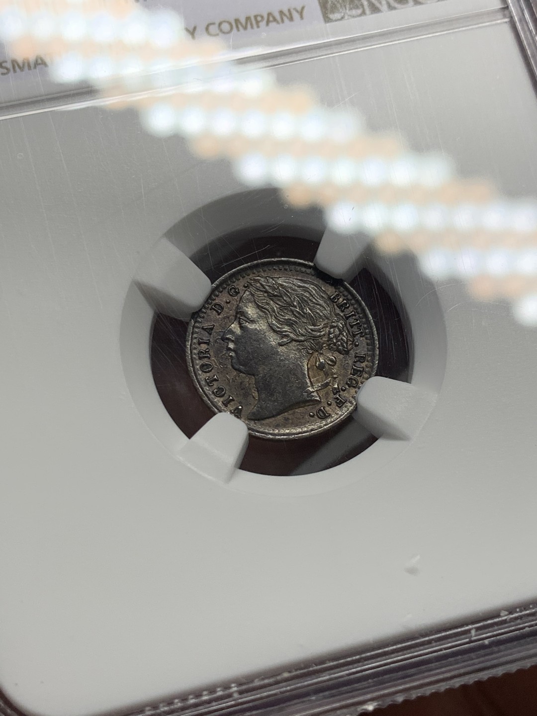 《竞宝斋》第141场-周日，周一 2场 (全场包邮) NGC-UNC 英国1878年 维多利亚女王 1/3F铜币 早期青年头很难见到这样的品相 没有出分有点可惜